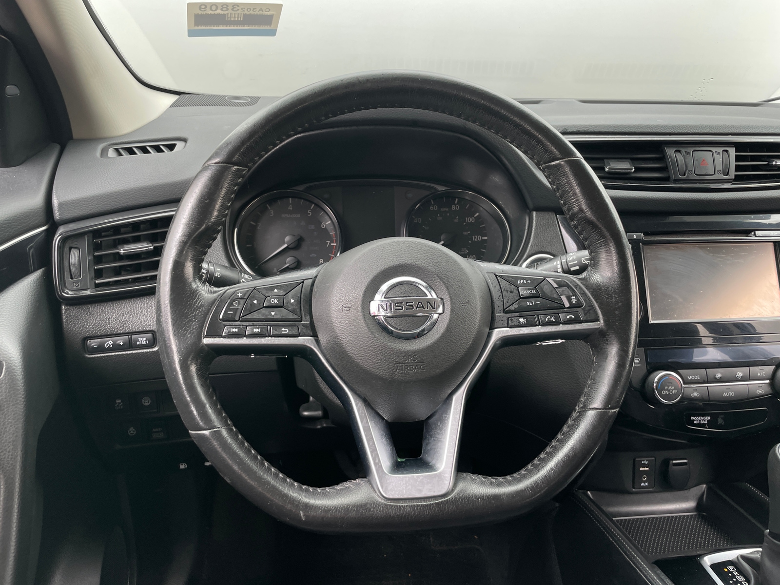 Thumbnail: 2018 Nissan Rogue Sport - 4