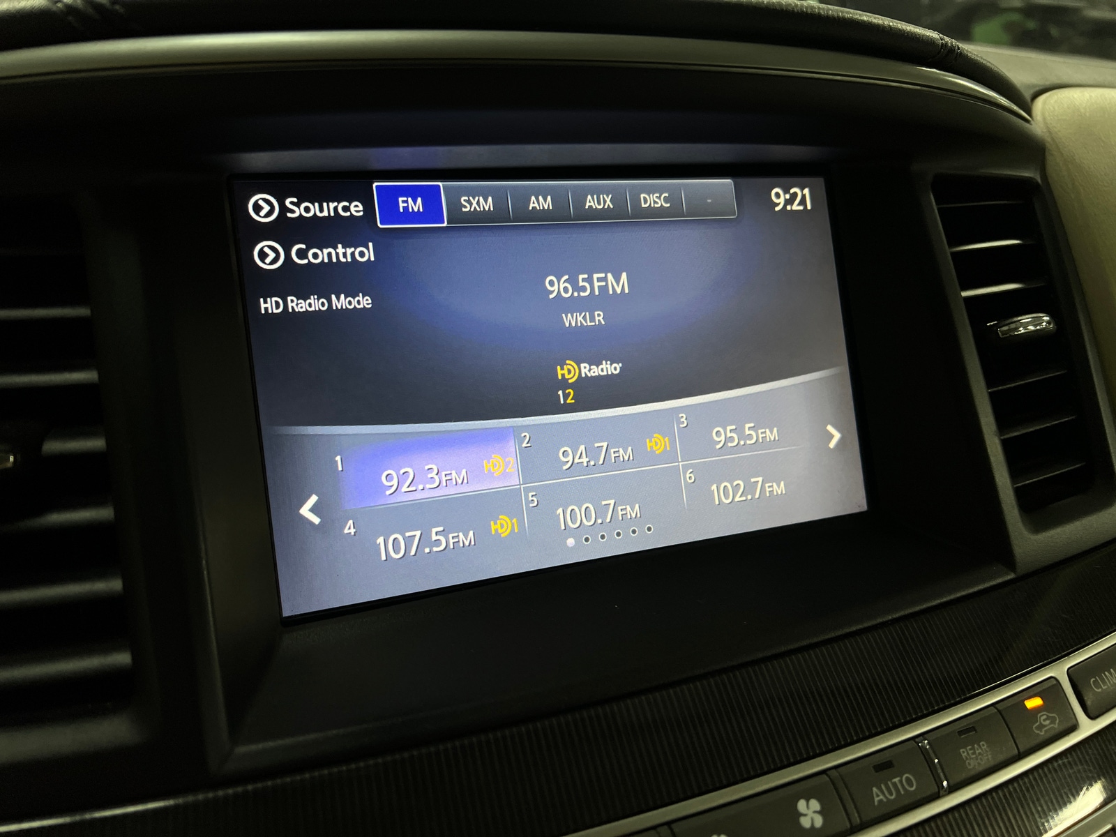 Thumbnail: 2019 INFINITI QX60 - 3