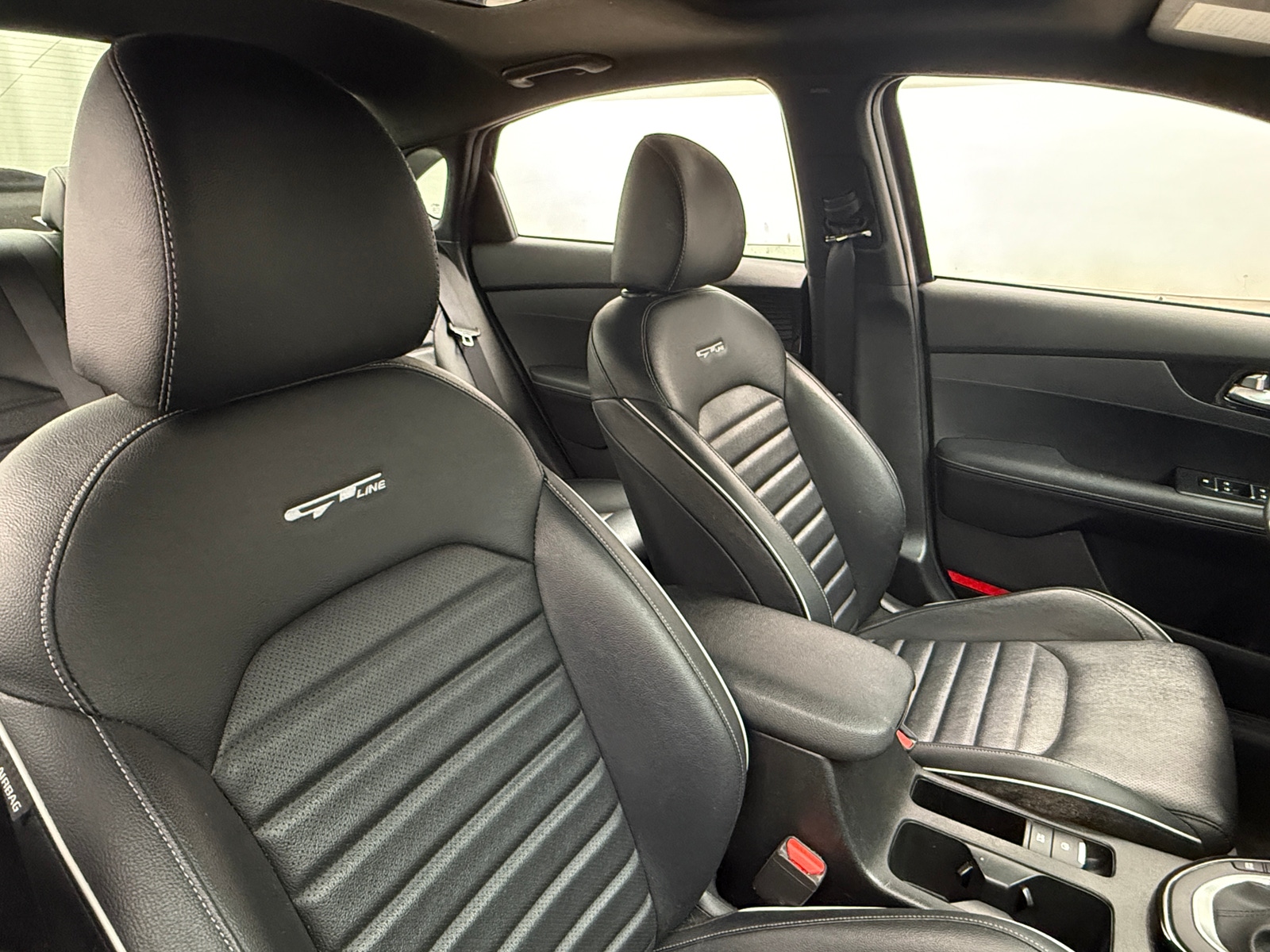 Thumbnail: 2023 Kia Forte - 2