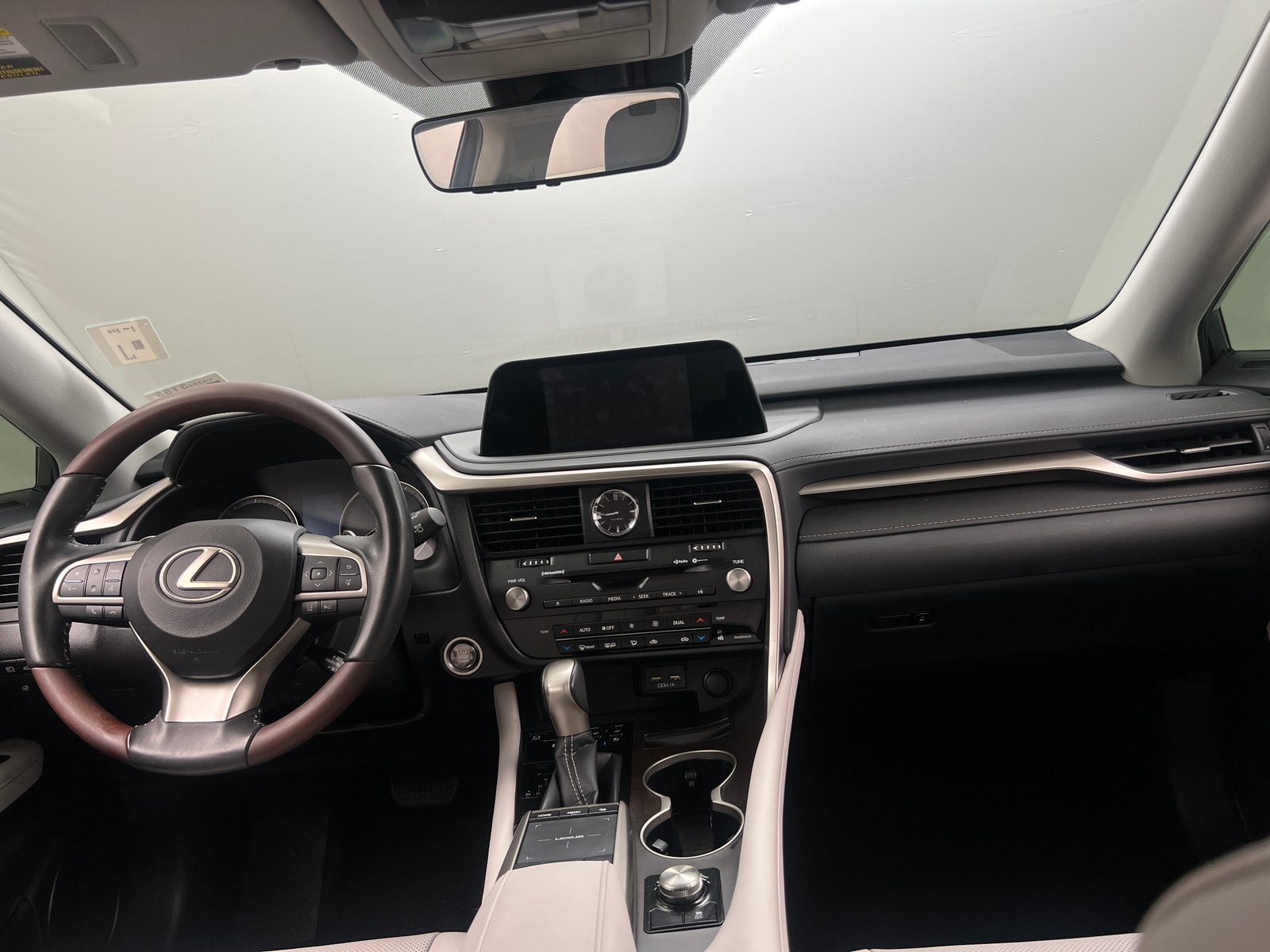 Thumbnail: 2022 Lexus RX - 2
