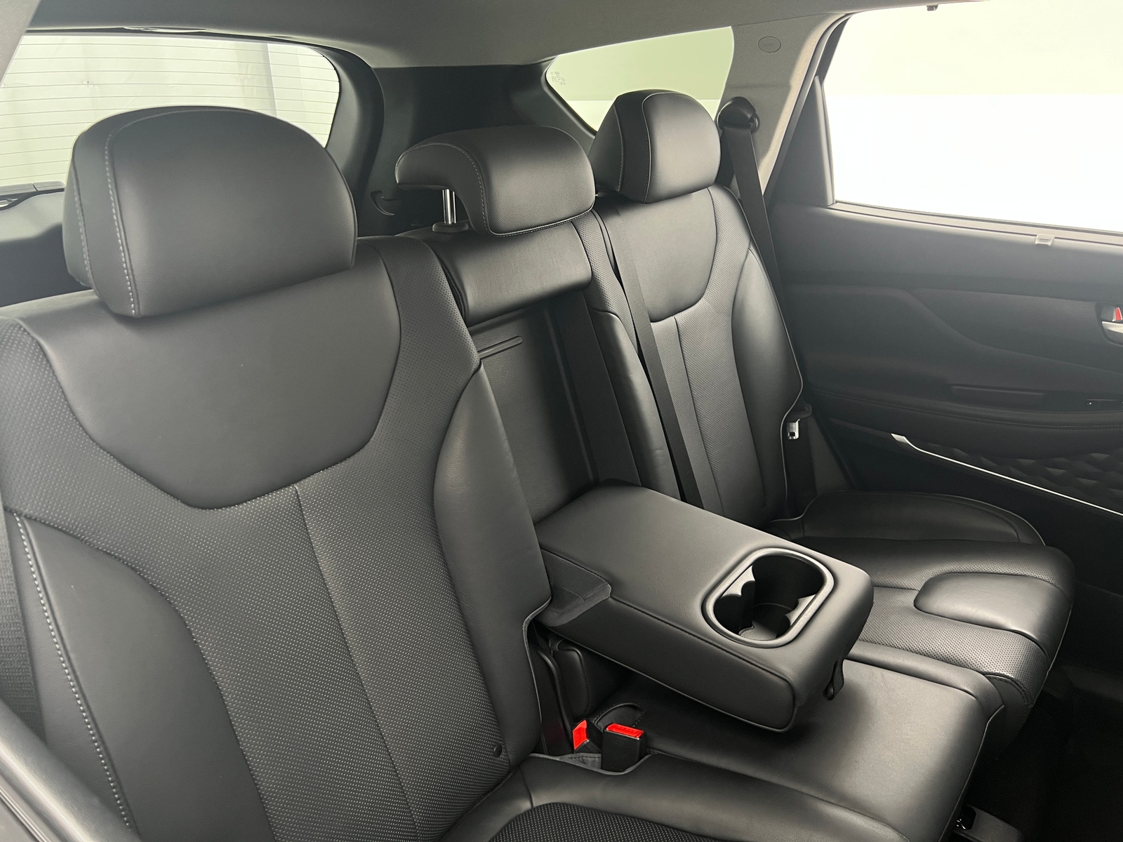 Thumbnail: 2021 Hyundai Santa Fe - 5