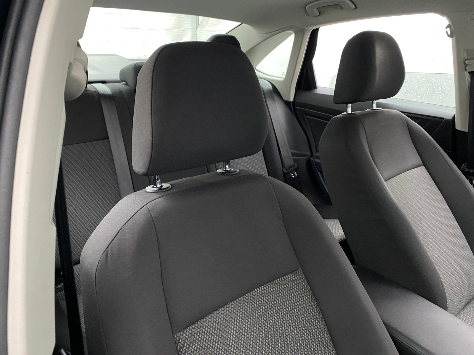Thumbnail: 2019 Volkswagen Jetta - 2