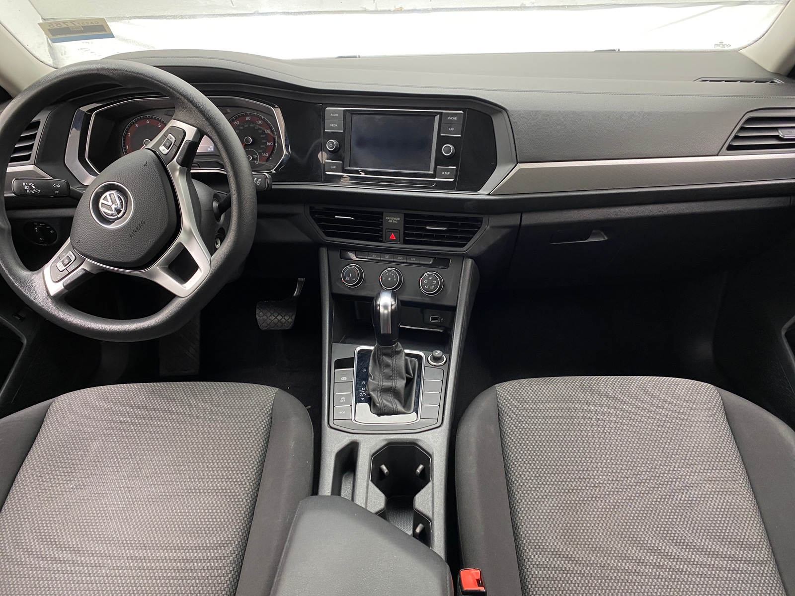 Thumbnail: 2019 Volkswagen Jetta - 3