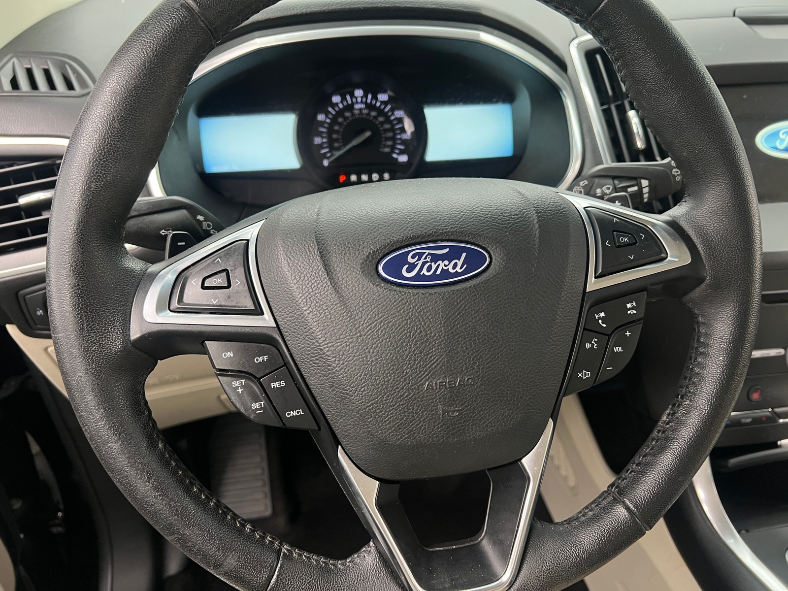 Thumbnail: 2018 Ford Edge - 4