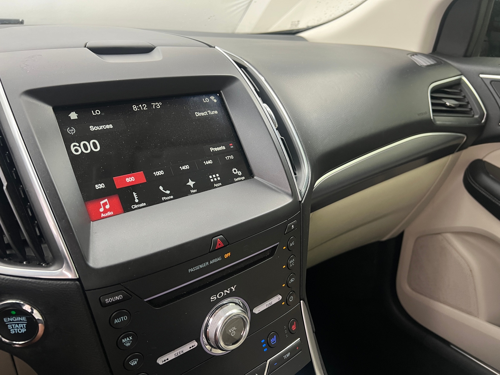 Thumbnail: 2018 Ford Edge - 3