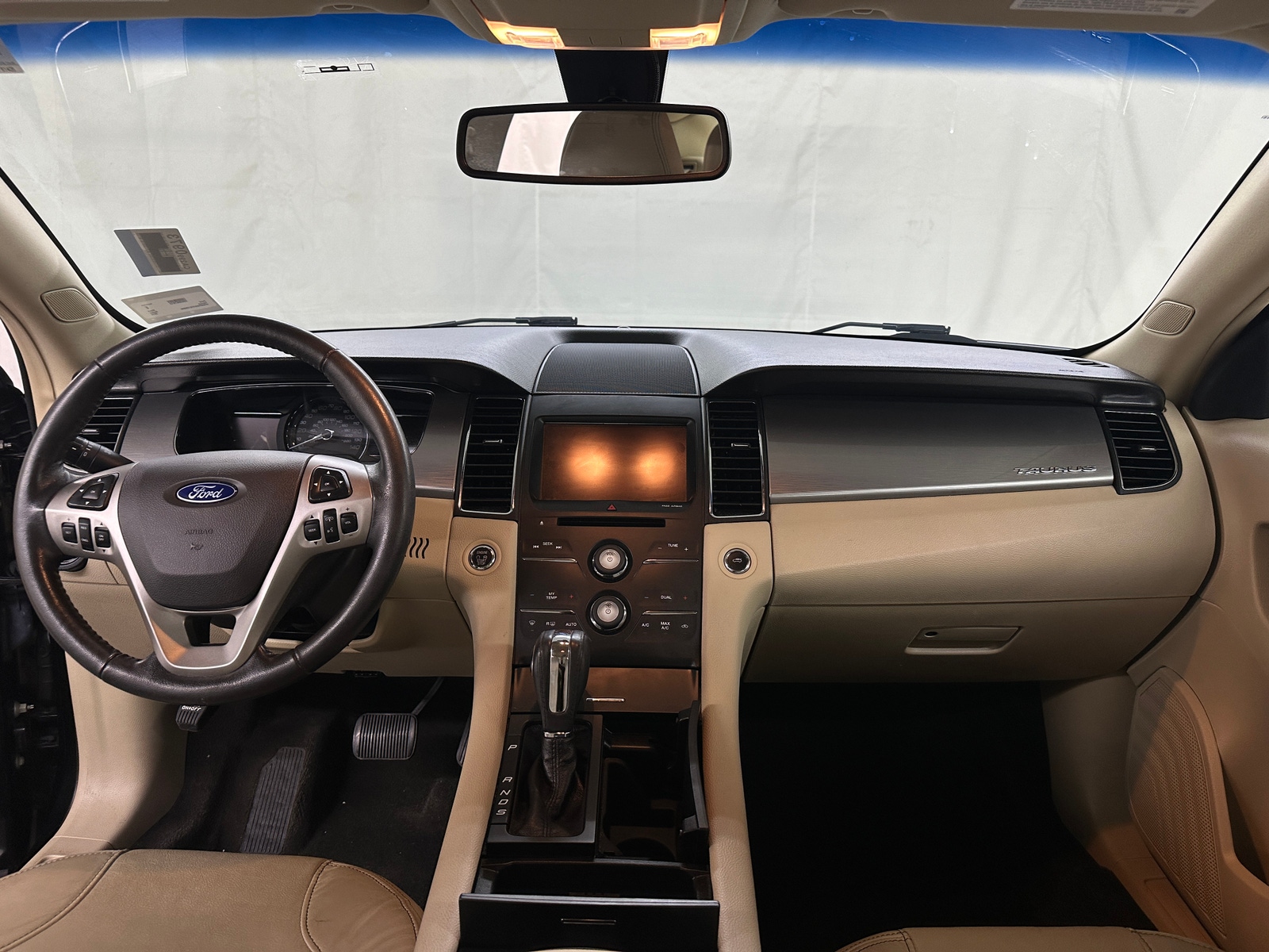 Thumbnail: 2015 Ford Taurus - 2
