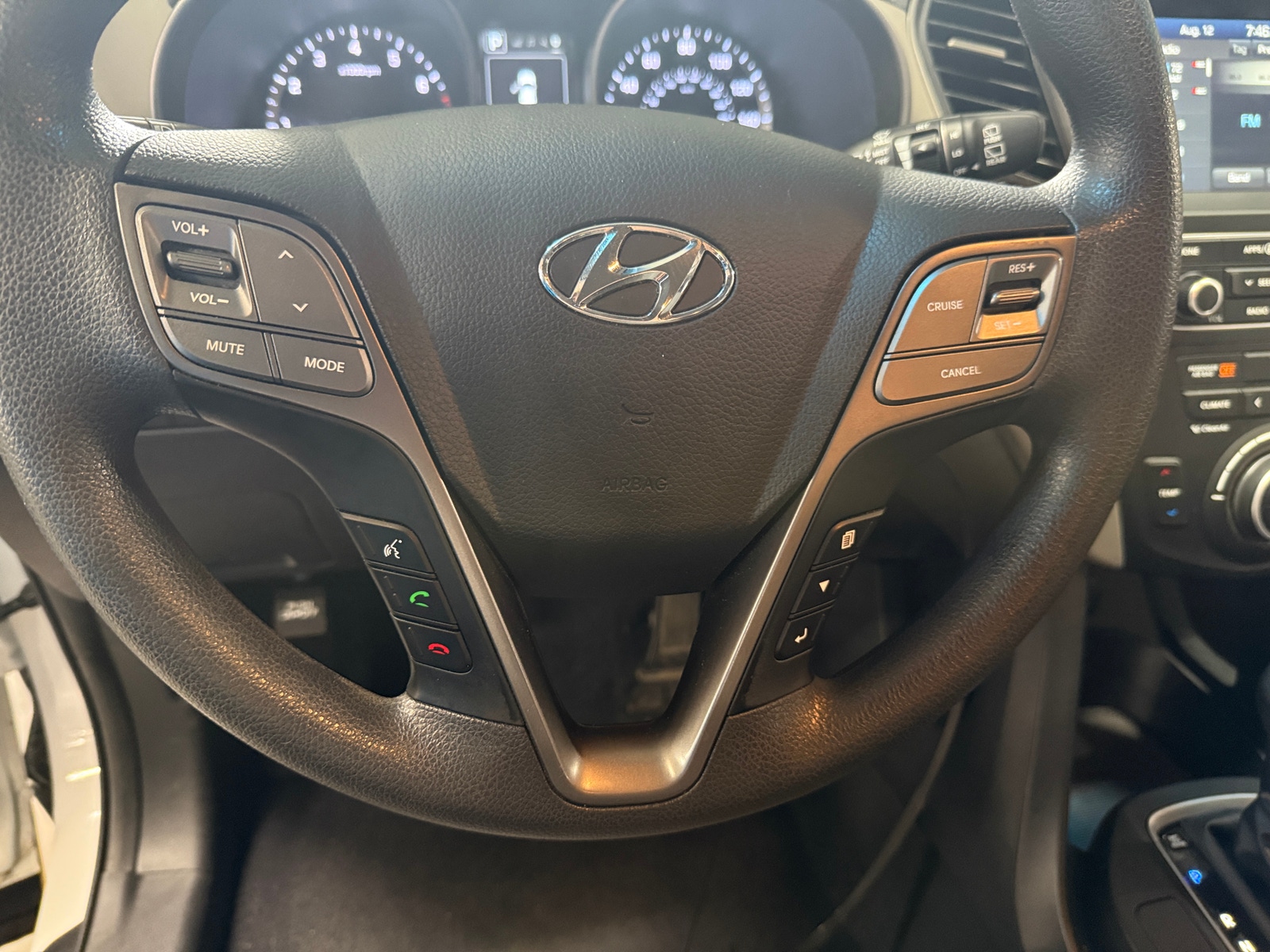 Thumbnail: 2017 Hyundai Santa Fe - 5