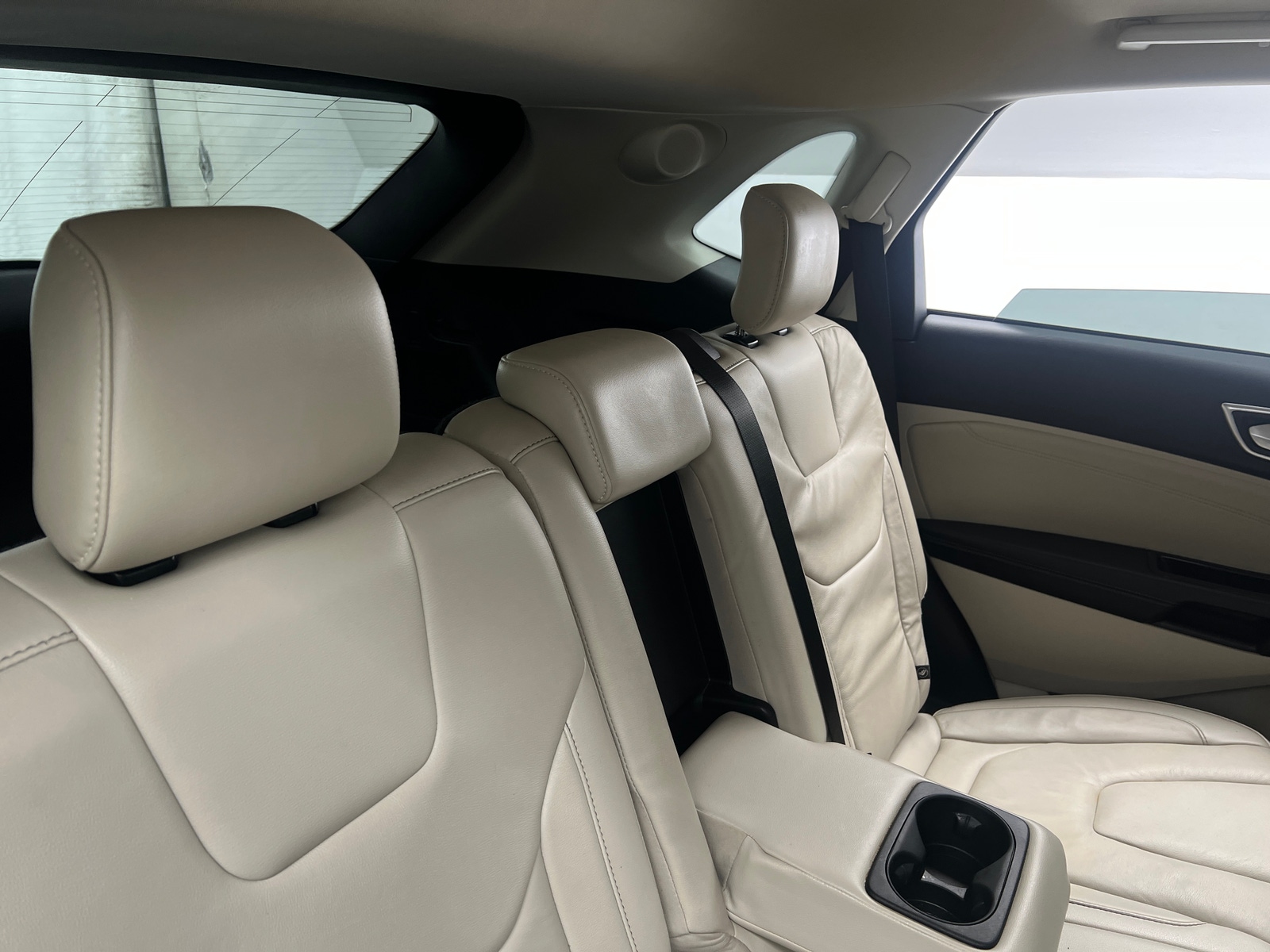 Thumbnail: 2019 Ford Edge - 5