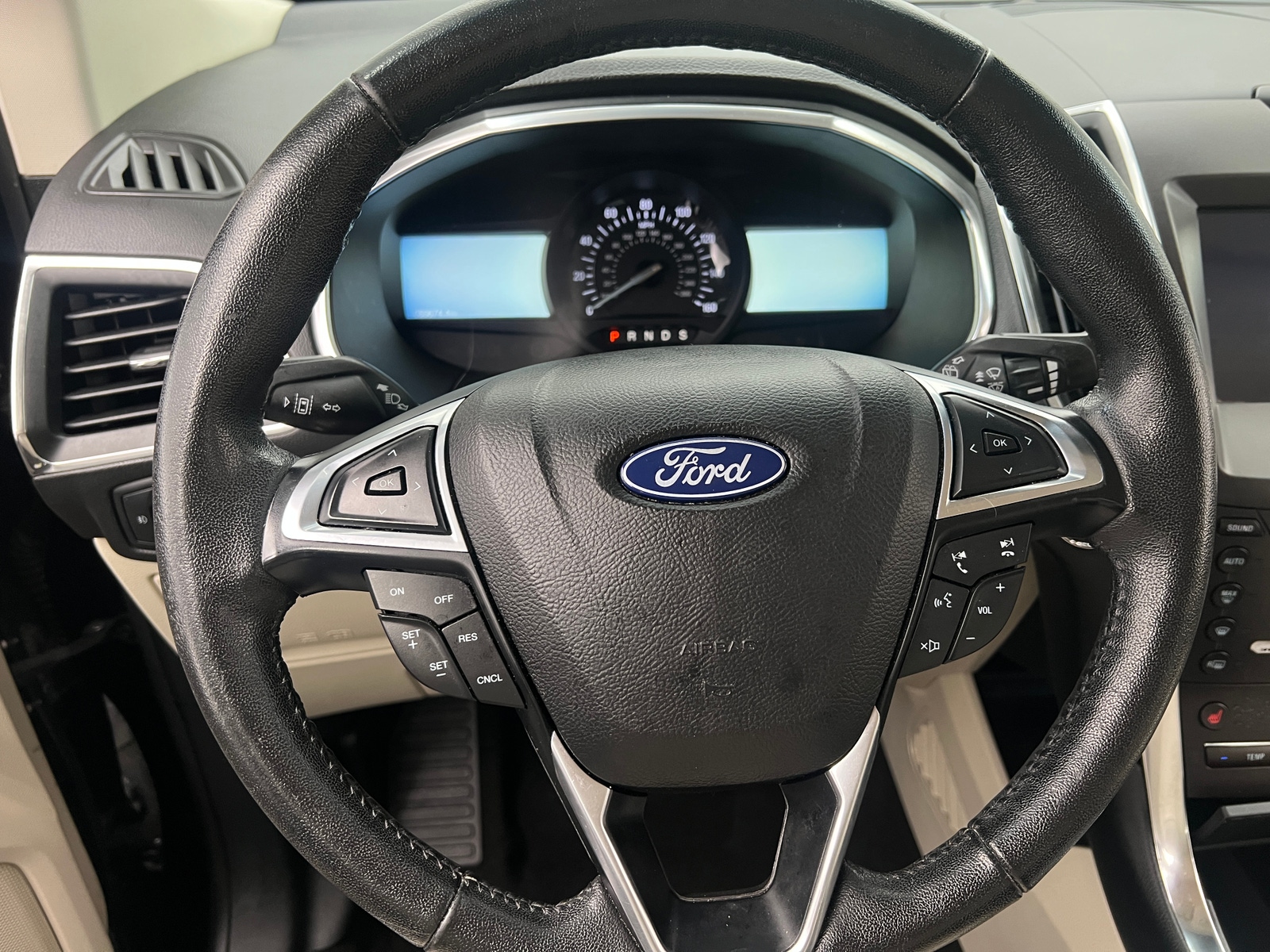 Thumbnail: 2019 Ford Edge - 4