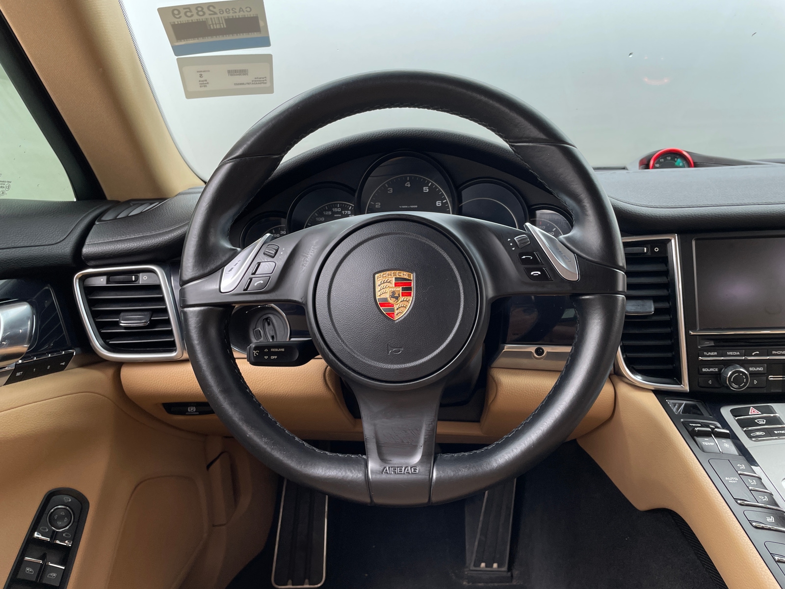 Thumbnail: 2015 Porsche Panamera - 4