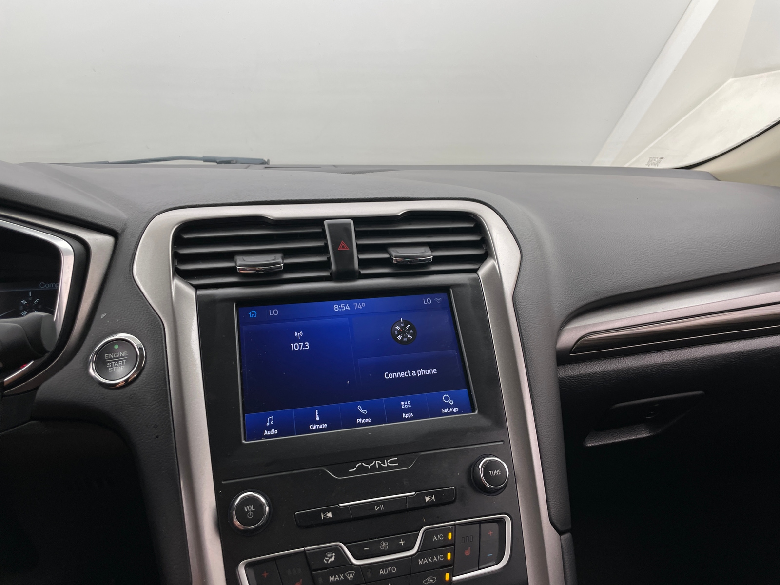 Thumbnail: 2020 Ford Fusion - 4