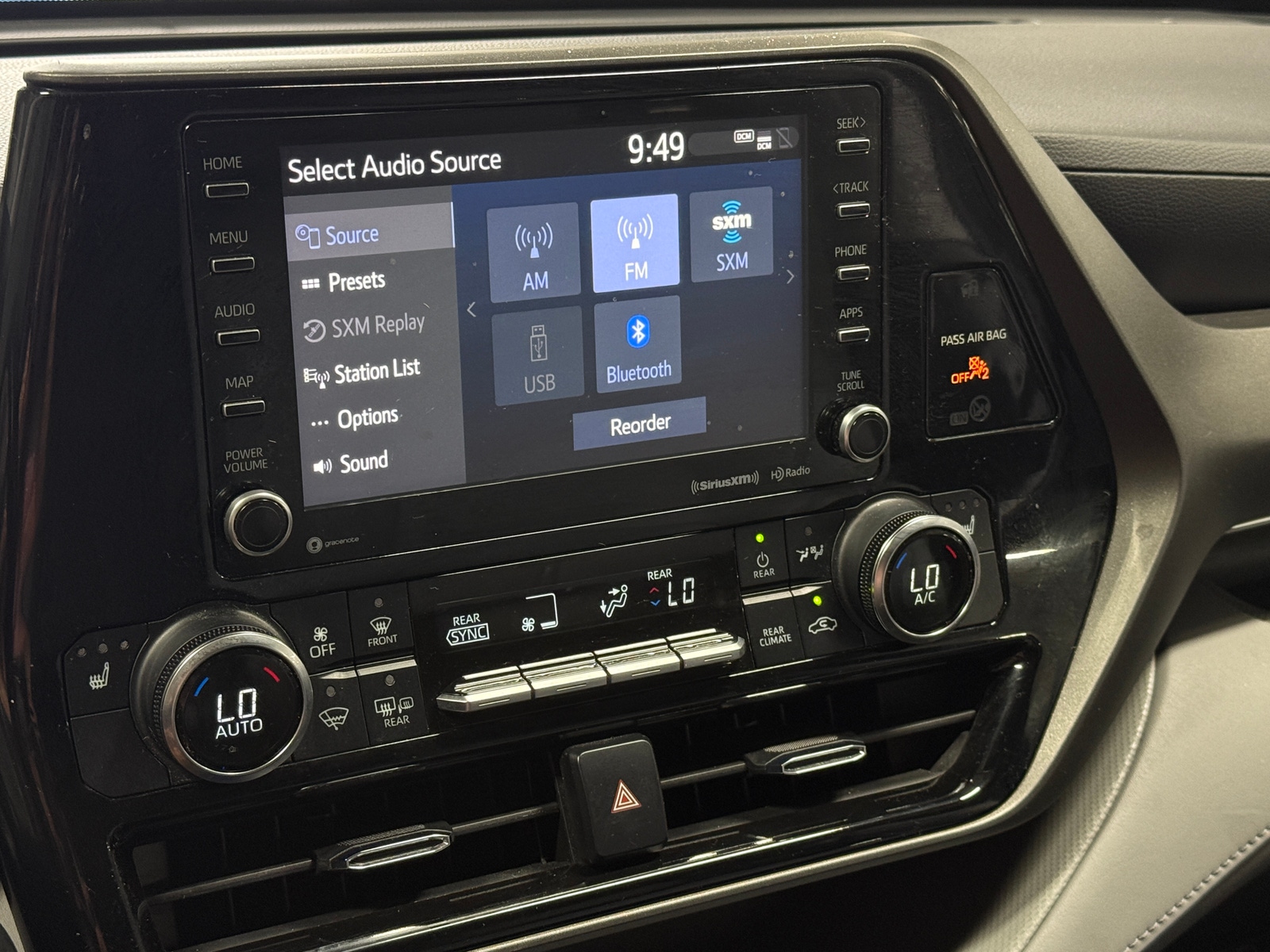 Thumbnail: 2021 Toyota Highlander - 3