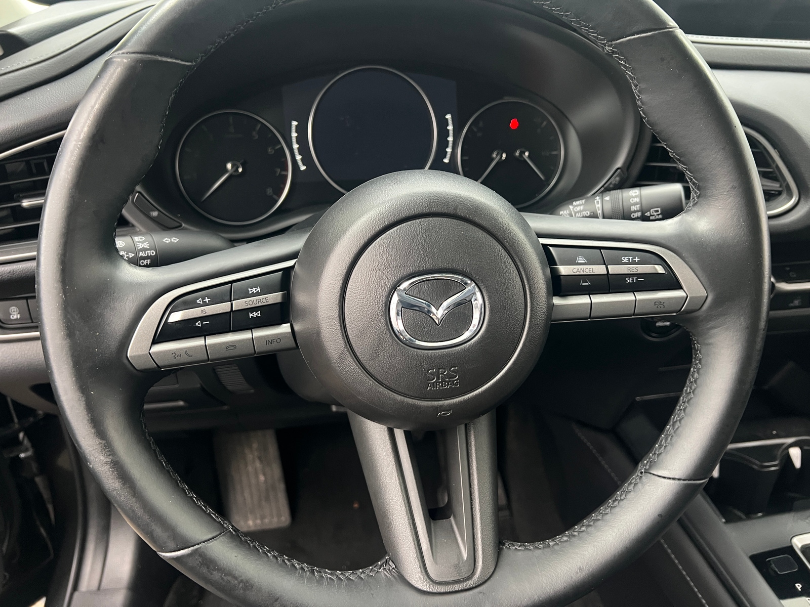 Thumbnail: 2023 Mazda CX-30 - 4