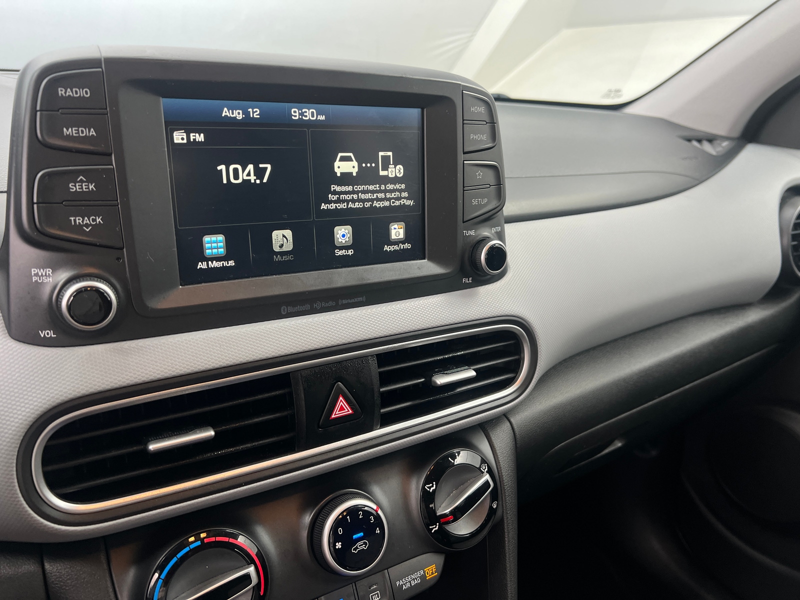 Thumbnail: 2020 Hyundai Kona - 4
