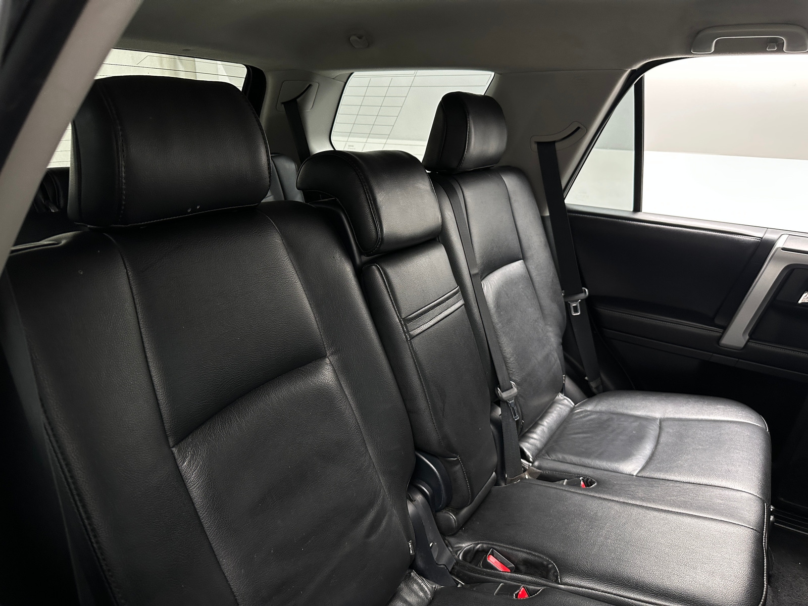 Thumbnail: 2016 Toyota 4Runner - 6