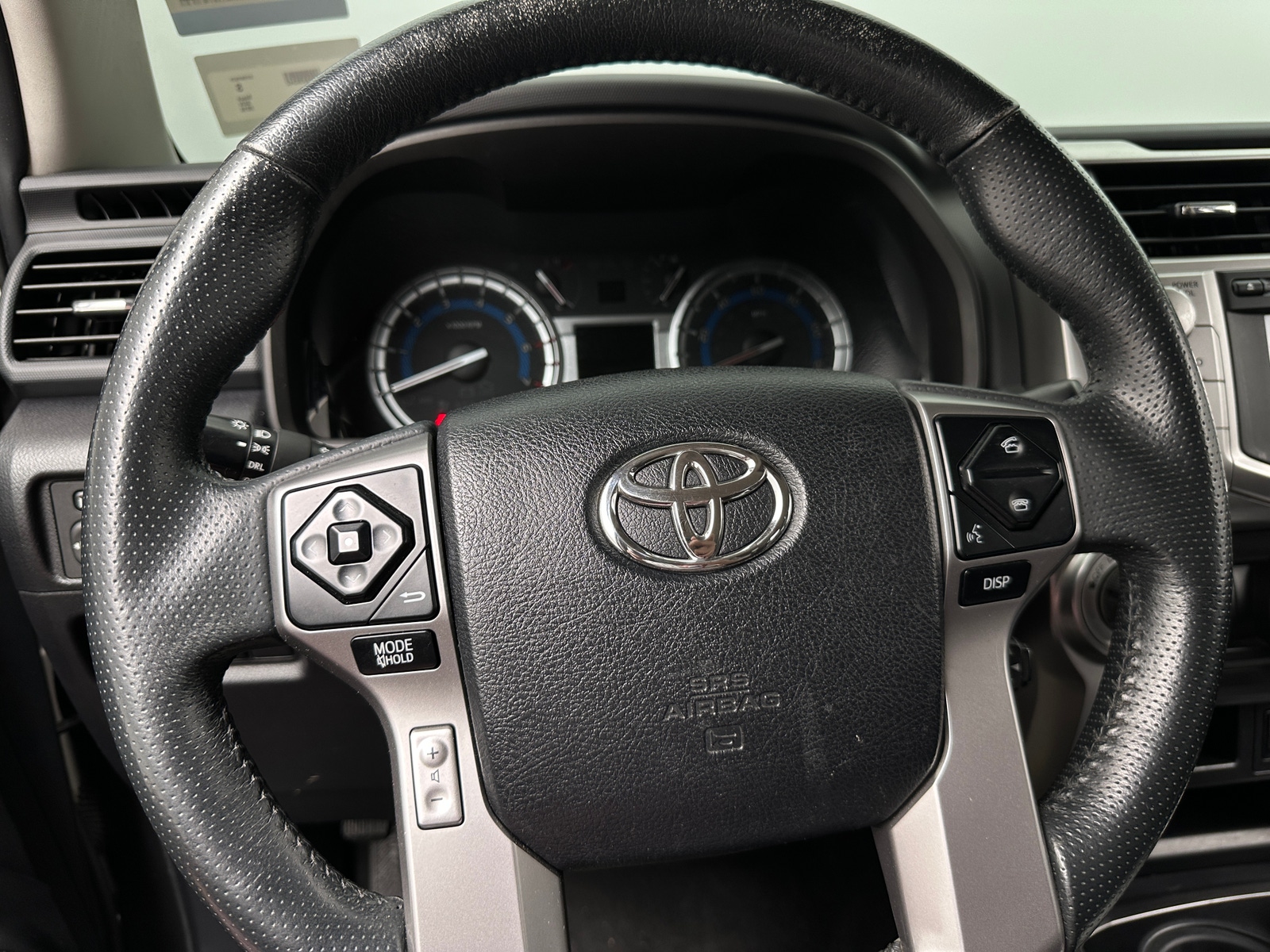 Thumbnail: 2016 Toyota 4Runner - 5