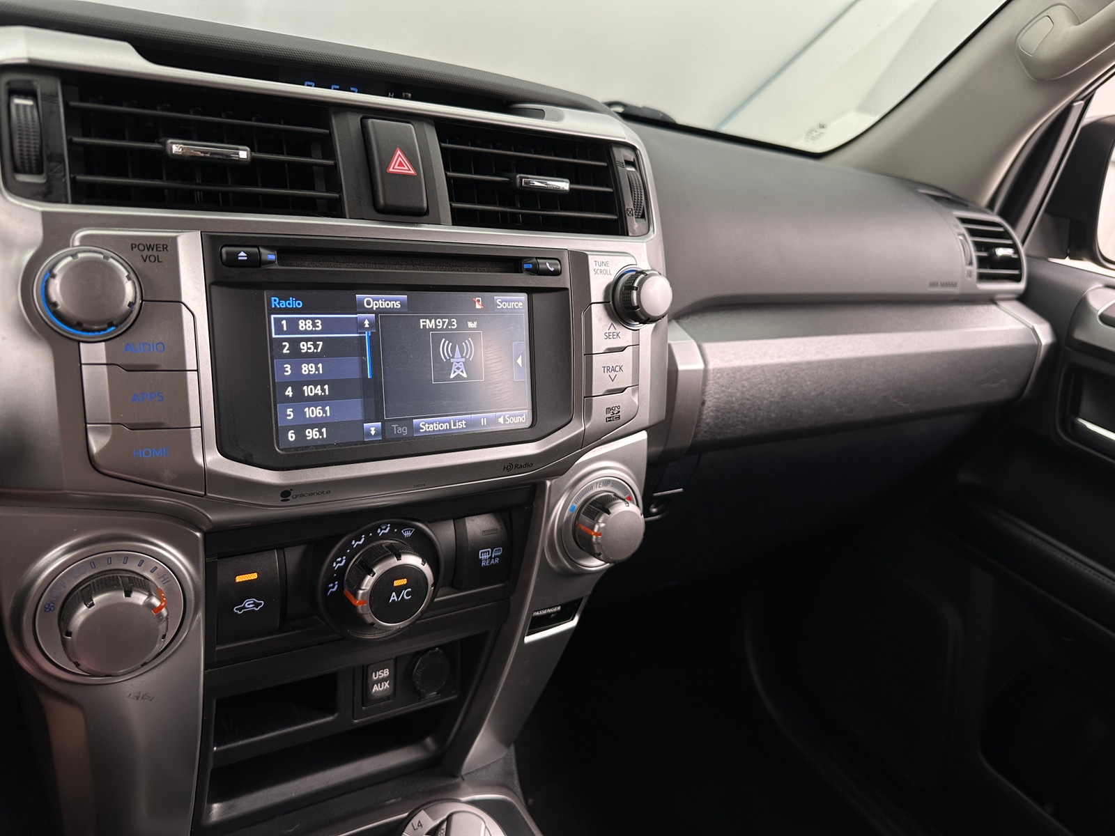 Thumbnail: 2016 Toyota 4Runner - 4