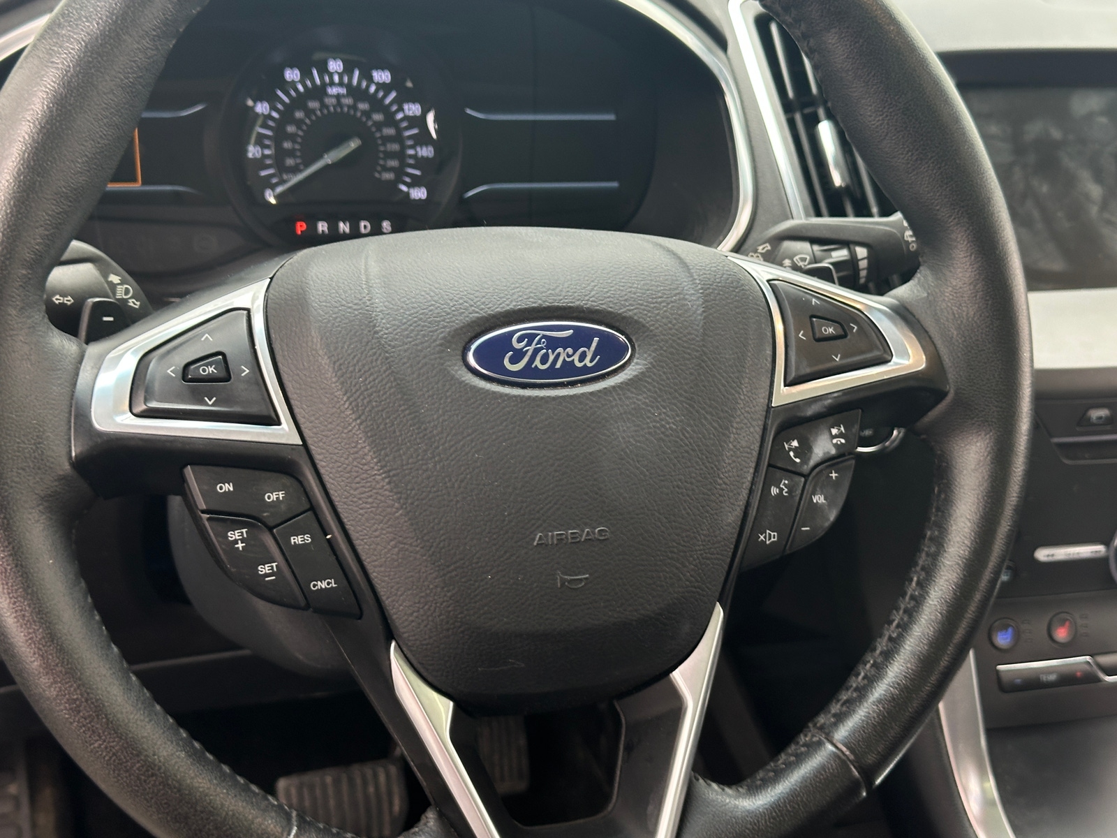 Thumbnail: 2015 Ford Edge - 4