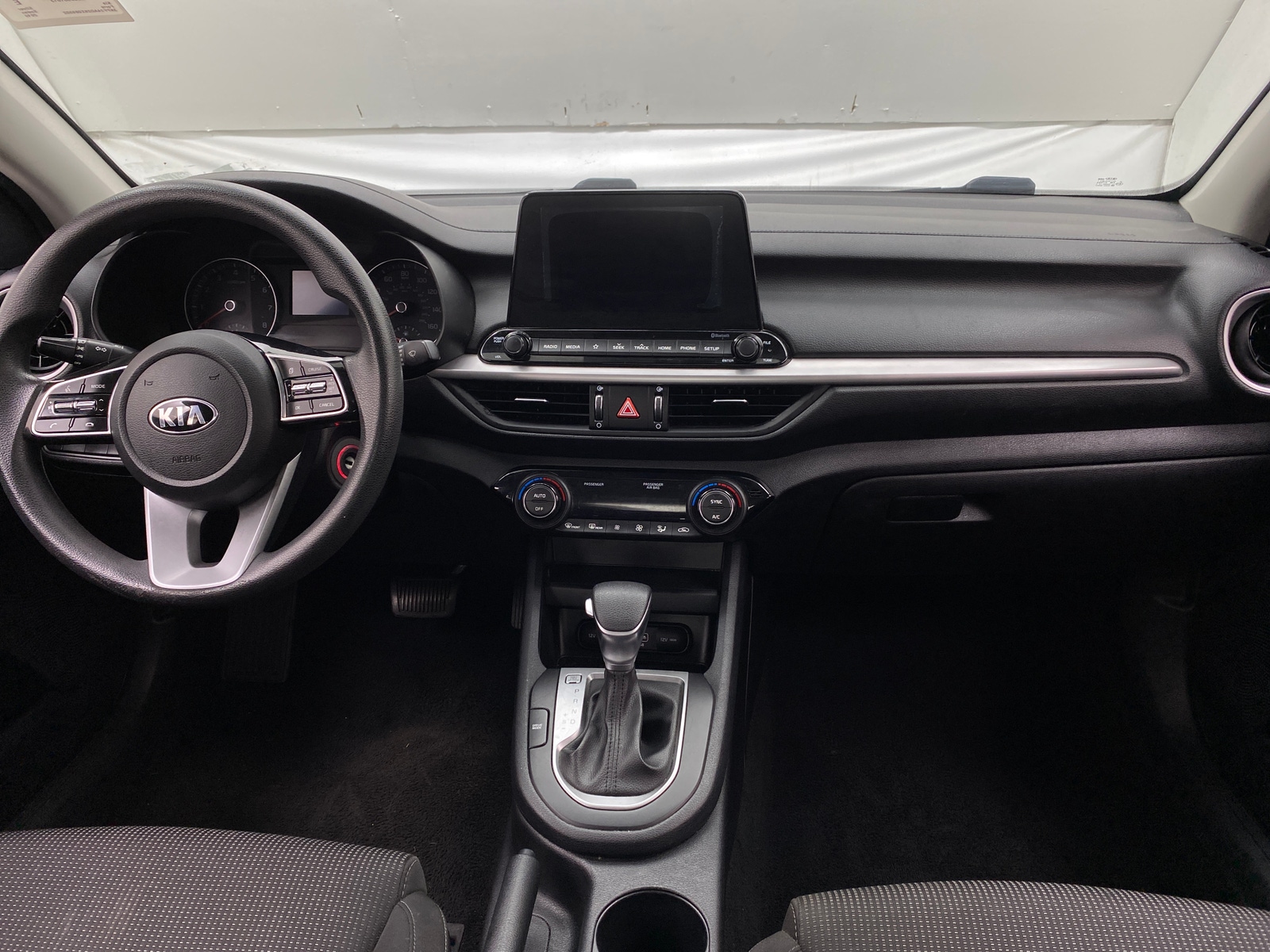 Thumbnail: 2019 Kia Forte - 3