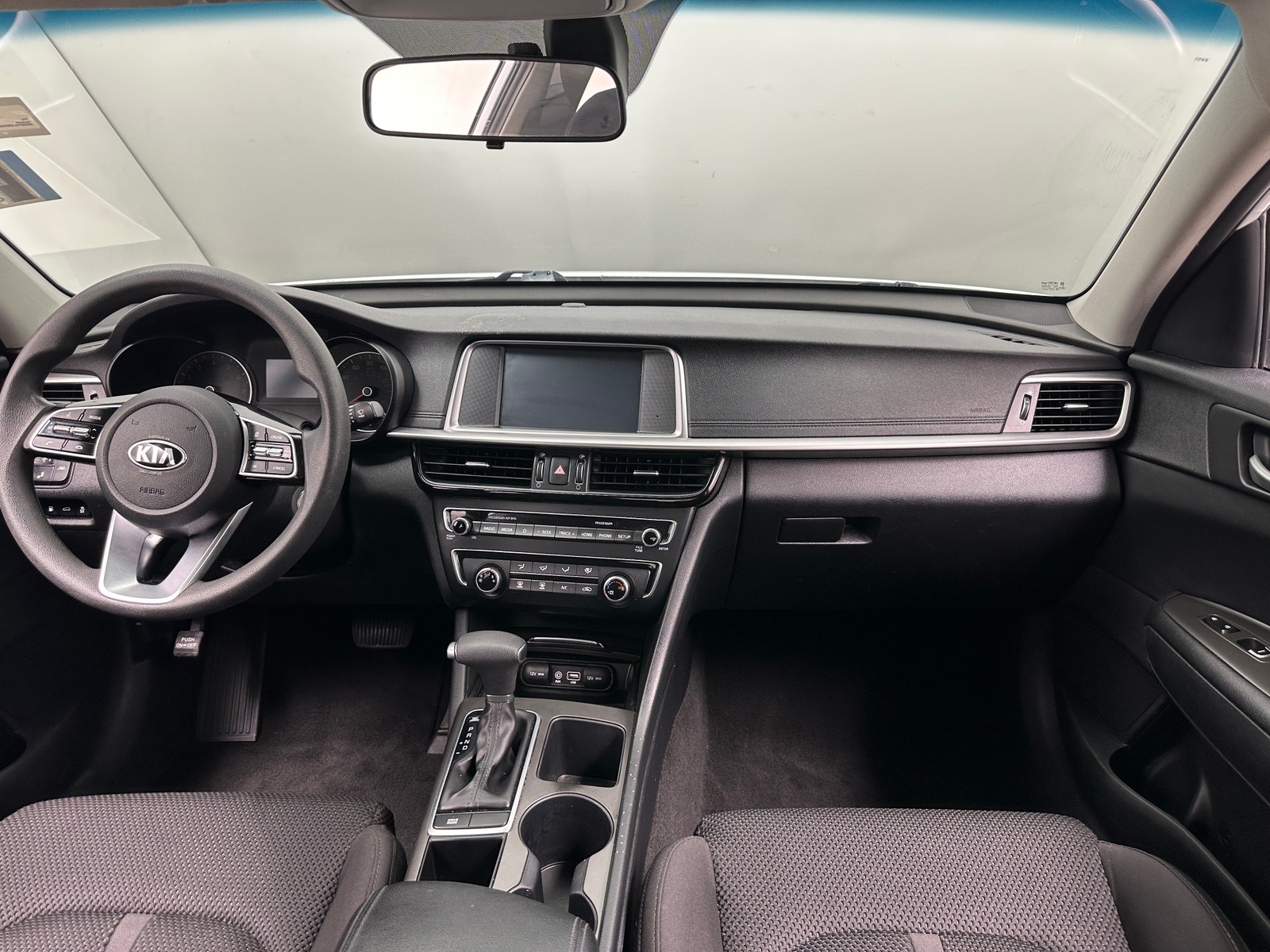 Thumbnail: 2019 Kia Optima - 3
