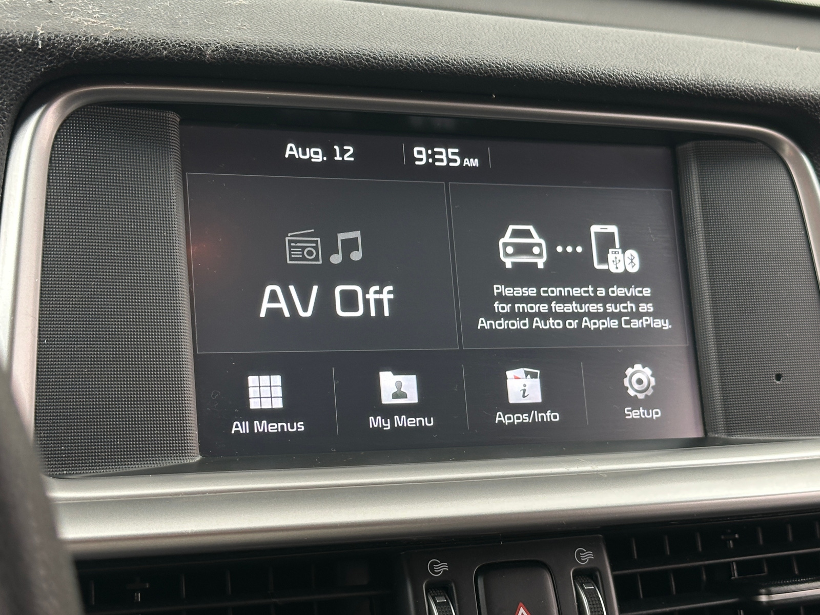 Thumbnail: 2019 Kia Optima - 4