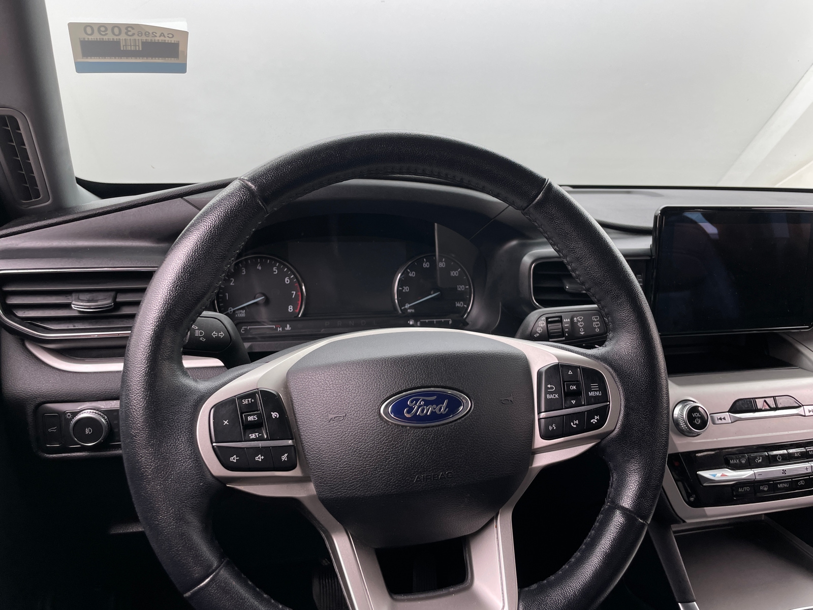 Thumbnail: 2021 Ford Explorer - 5