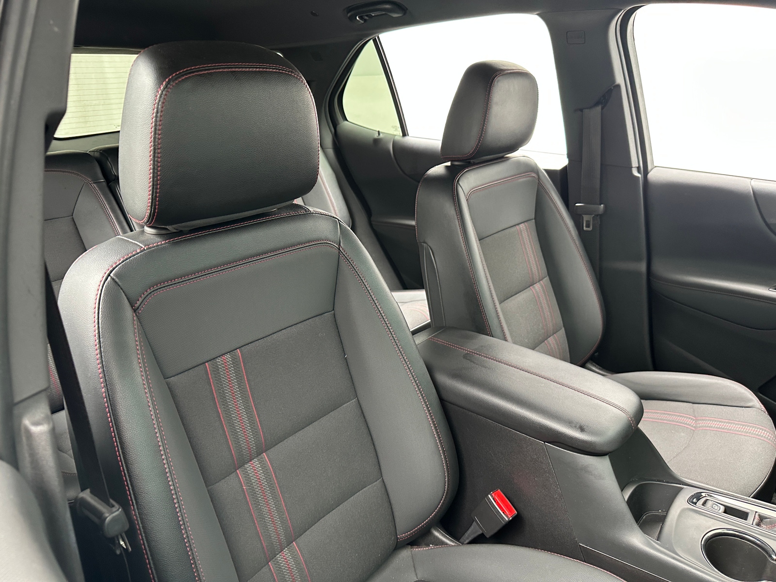 Thumbnail: 2023 Chevrolet Equinox - 2