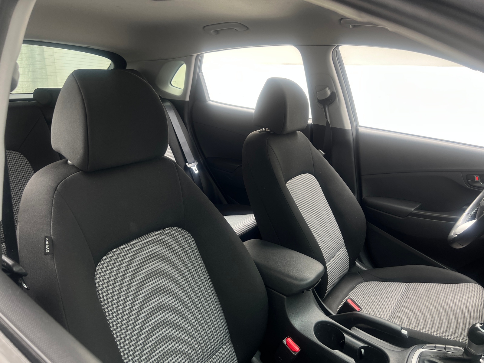 Thumbnail: 2020 Hyundai Kona - 2