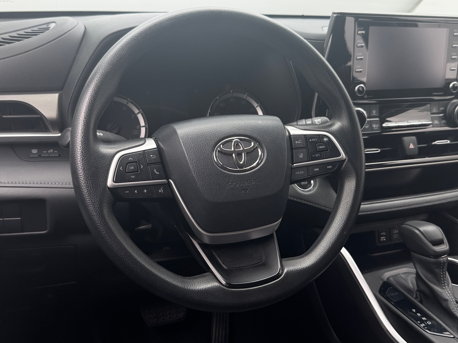 Thumbnail: 2022 Toyota Highlander - 5