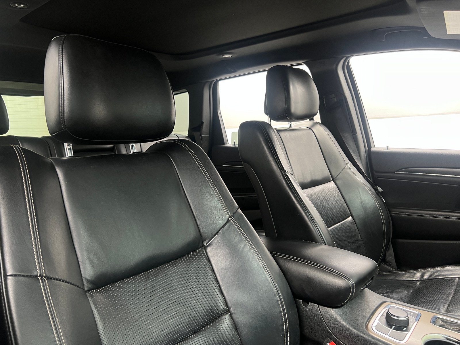 Thumbnail: 2016 Jeep Grand Cherokee - 2