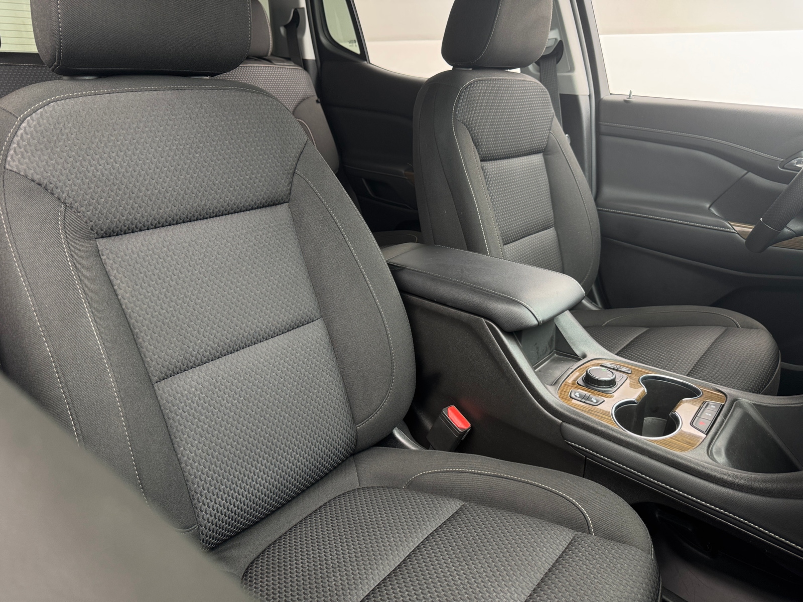 Thumbnail: 2023 GMC Acadia - 2