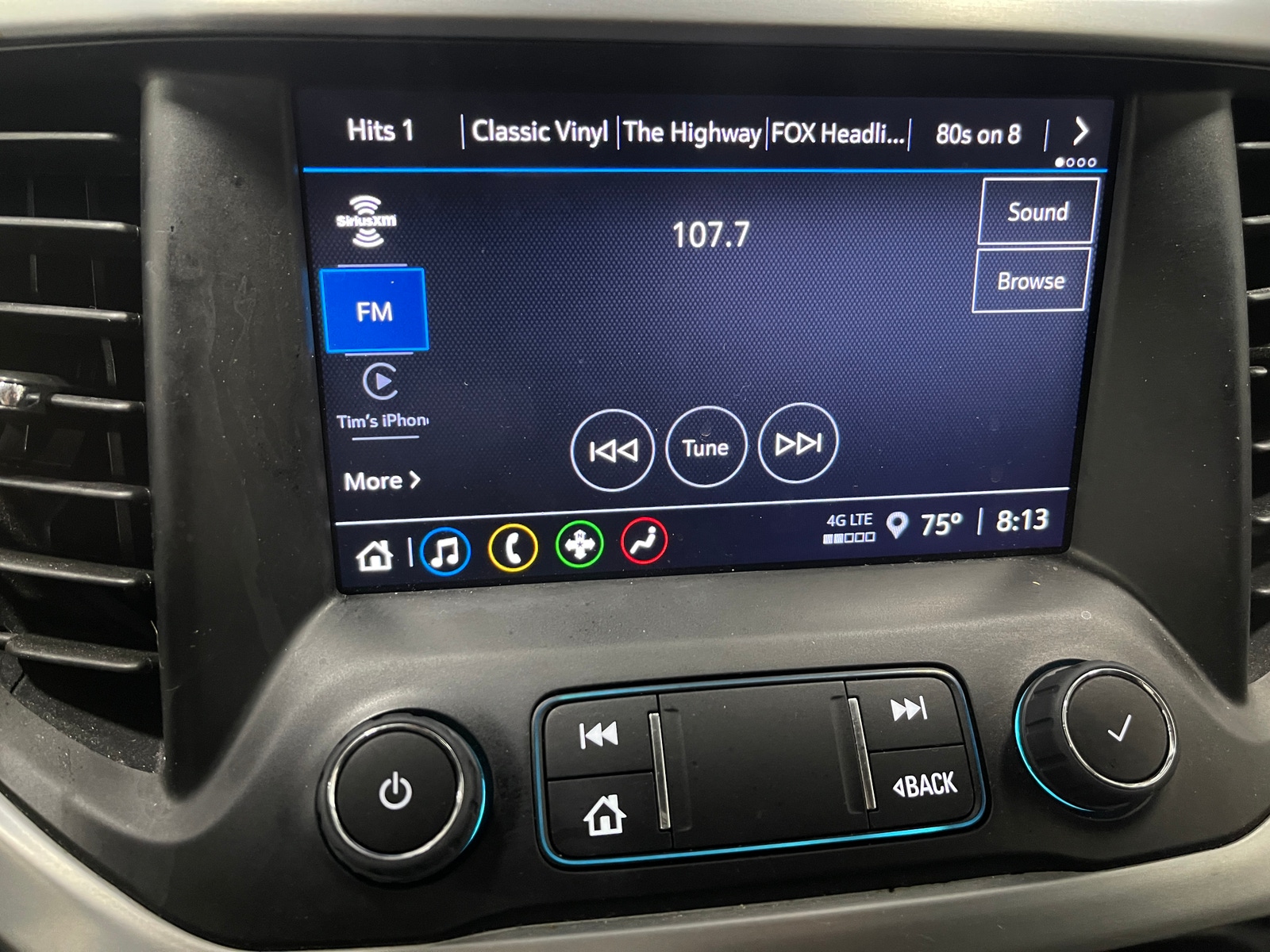 Thumbnail: 2023 GMC Acadia - 4