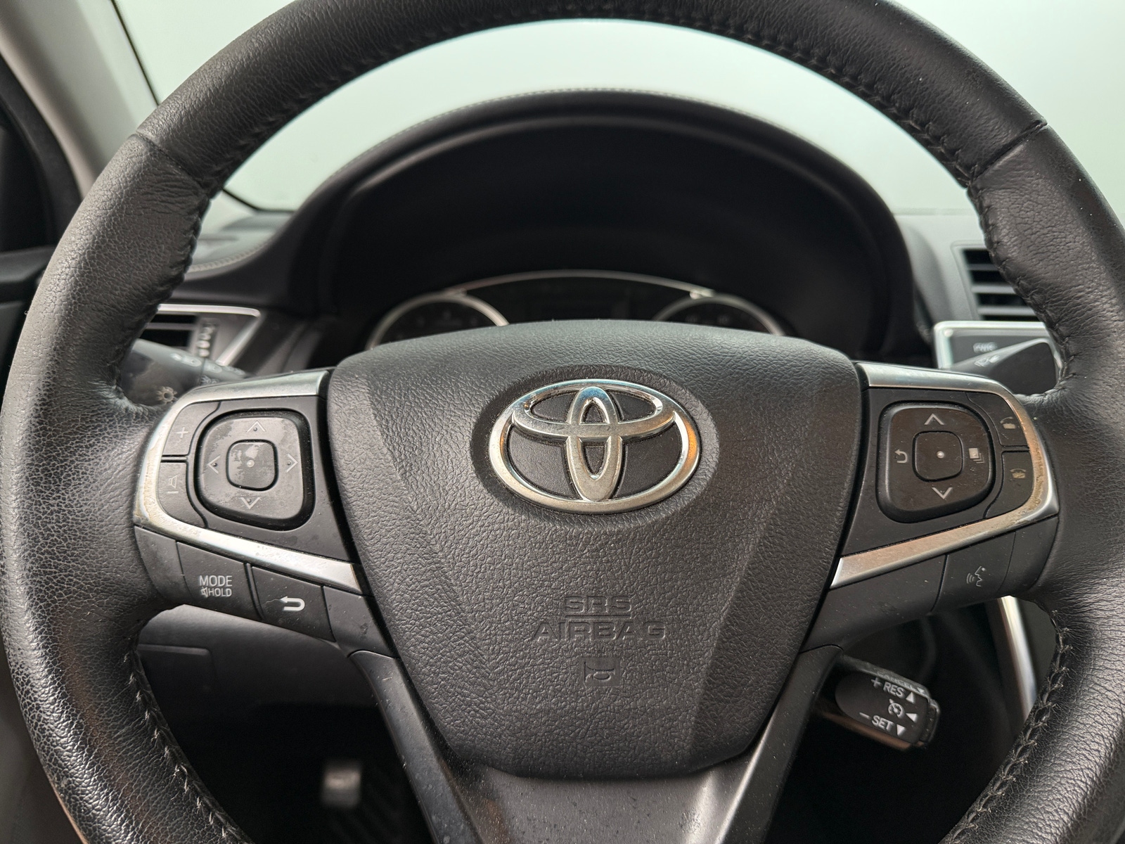 Thumbnail: 2016 Toyota Camry - 5
