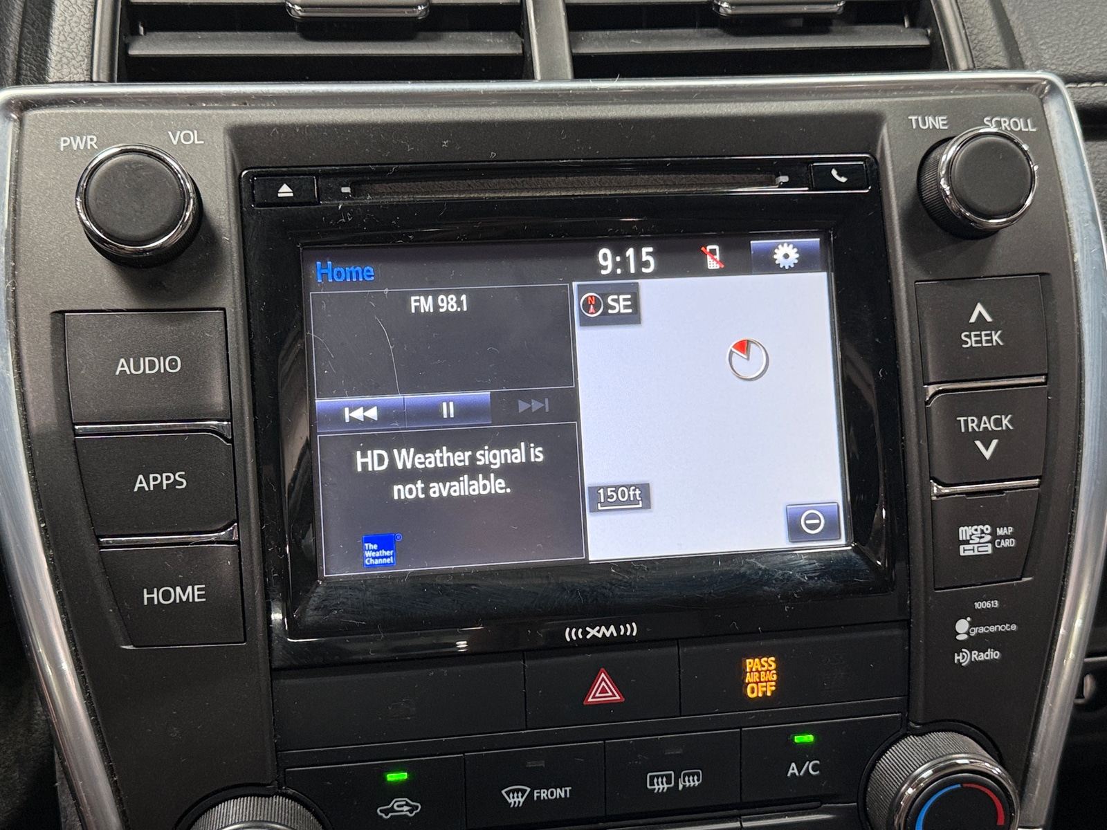 Thumbnail: 2016 Toyota Camry - 4