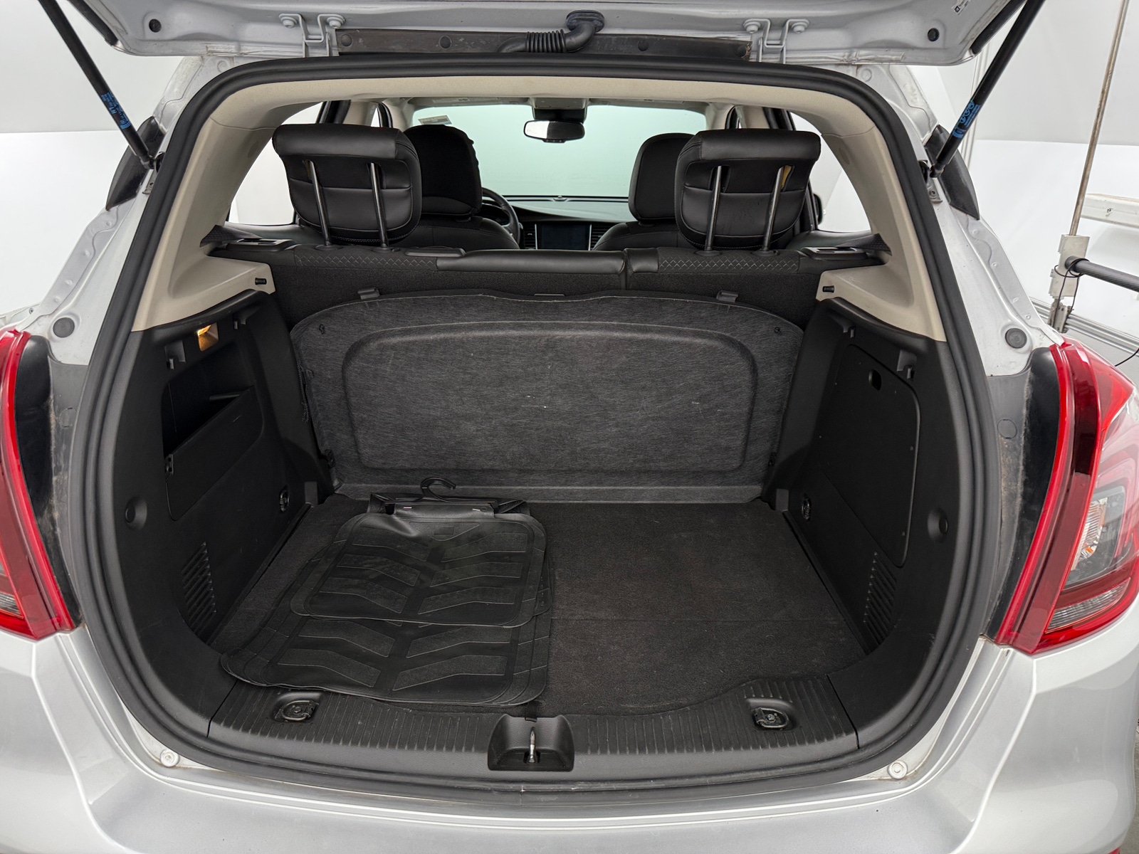 Thumbnail: 2017 Buick Encore - 7