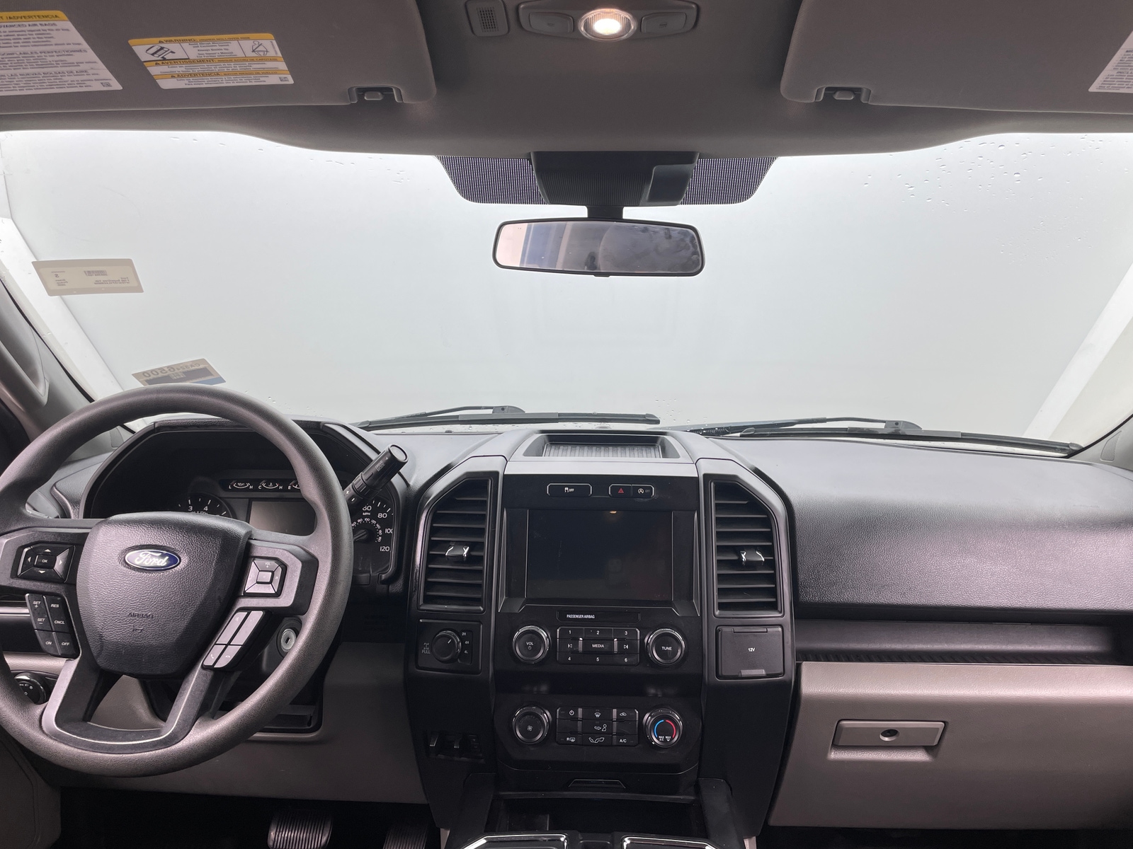 Thumbnail: 2020 Ford Econoline - 3