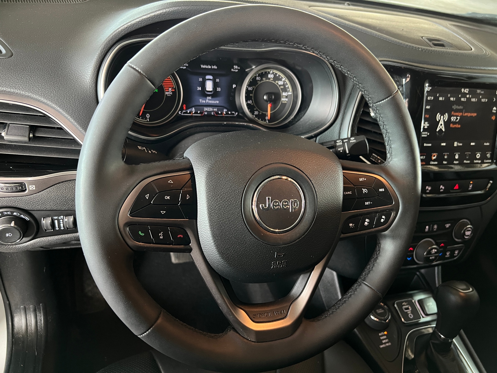 Thumbnail: 2021 Jeep Cherokee - 4