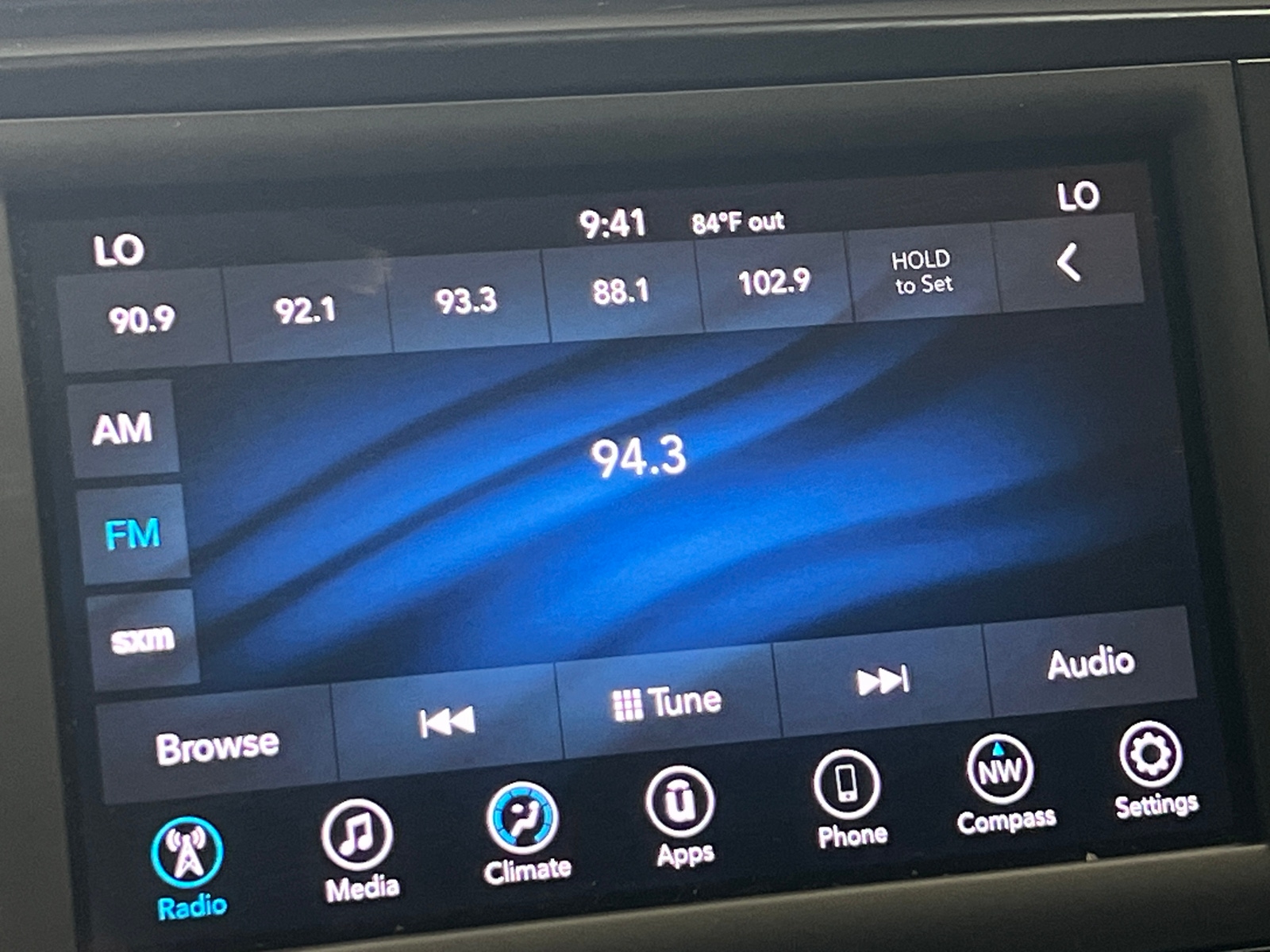 Thumbnail: 2018 Chrysler Pacifica - 4