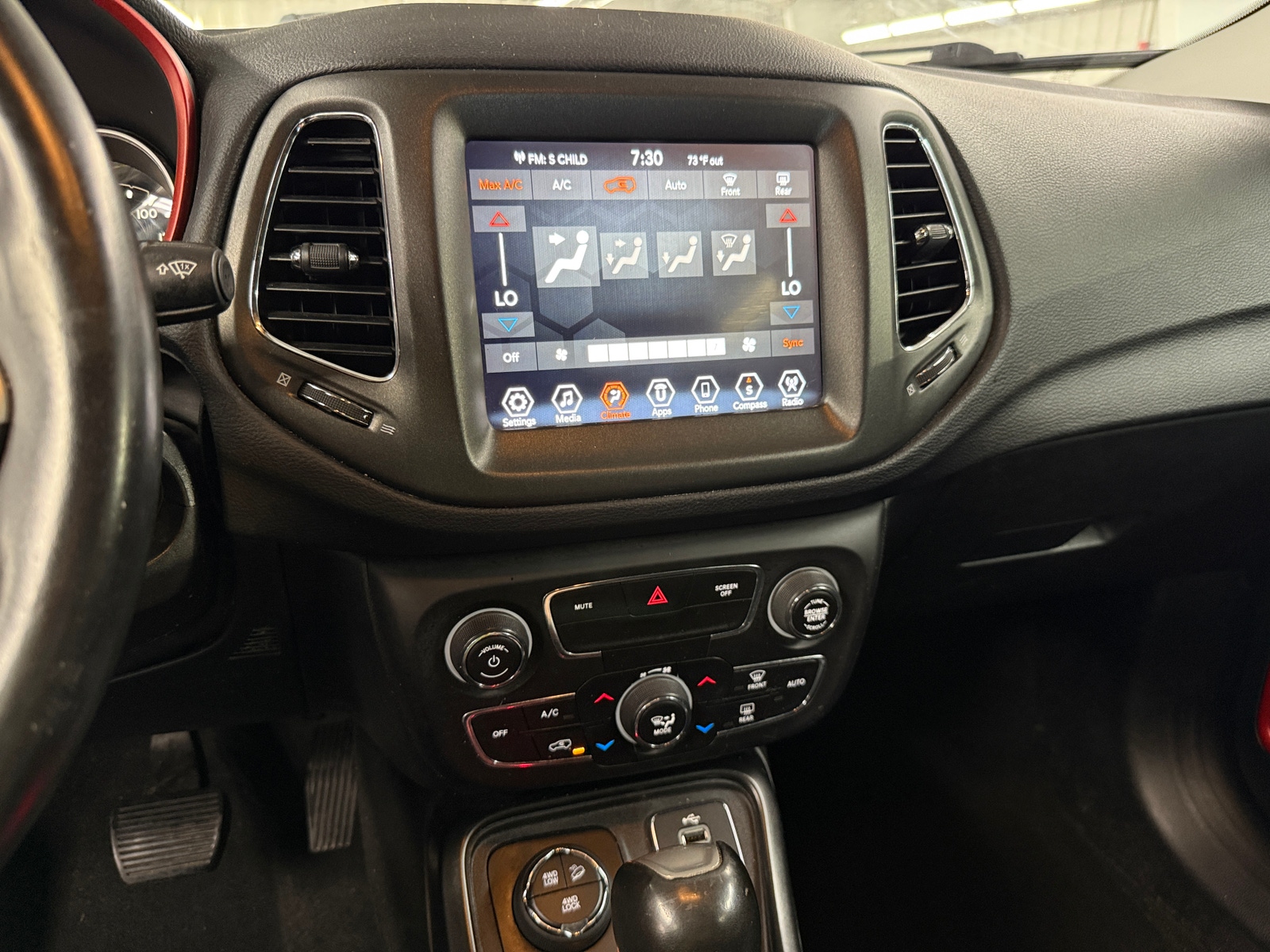 Thumbnail: 2019 Jeep Compass - 4