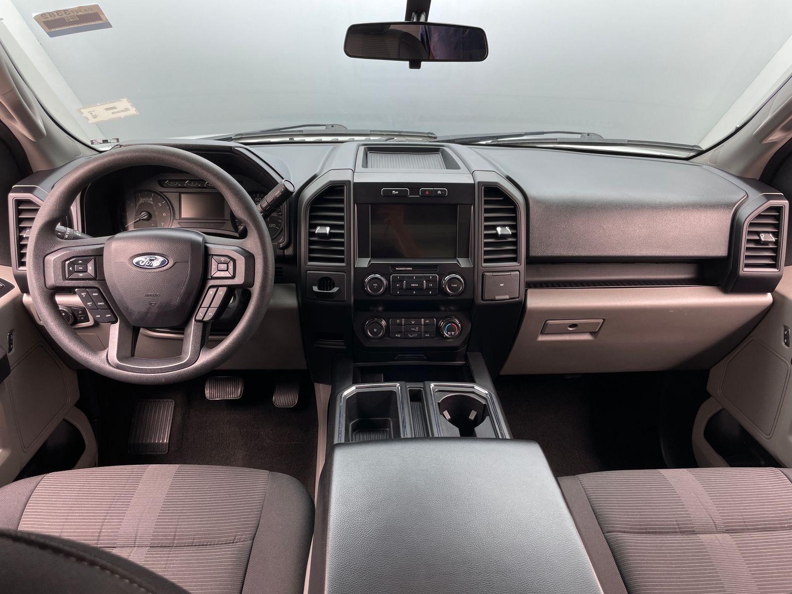 Thumbnail: 2020 Ford Econoline - 3