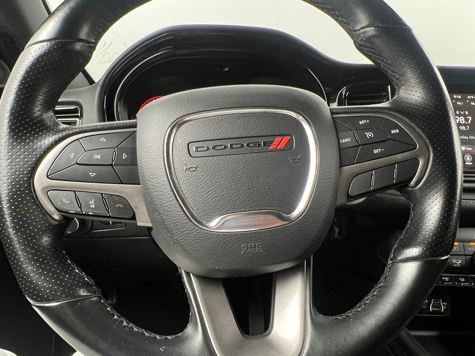 Thumbnail: 2022 Dodge Durango - 5