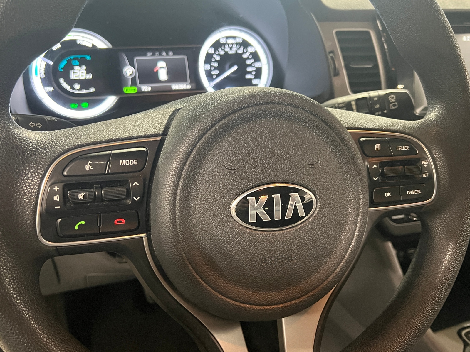 Thumbnail: 2017 Kia Niro - 5