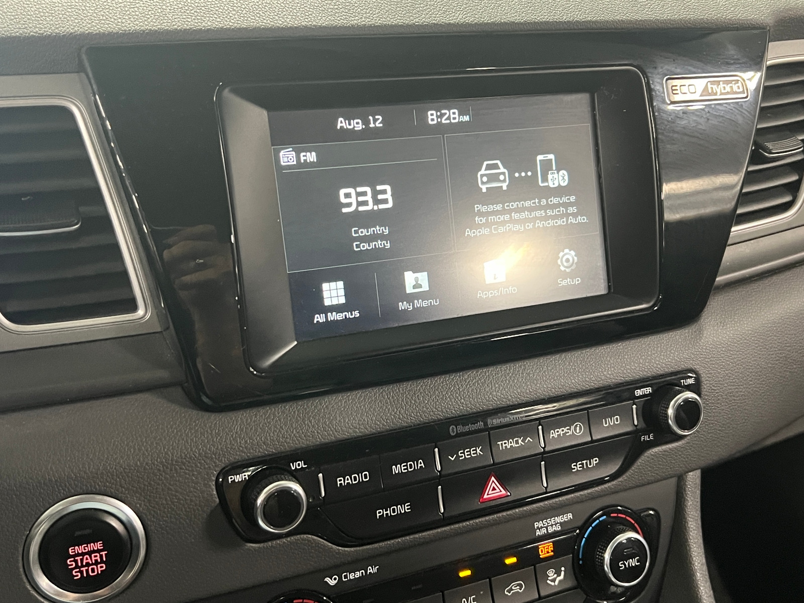 Thumbnail: 2017 Kia Niro - 4
