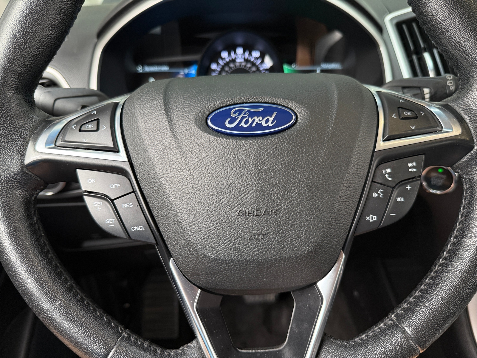 Thumbnail: 2018 Ford Edge - 5