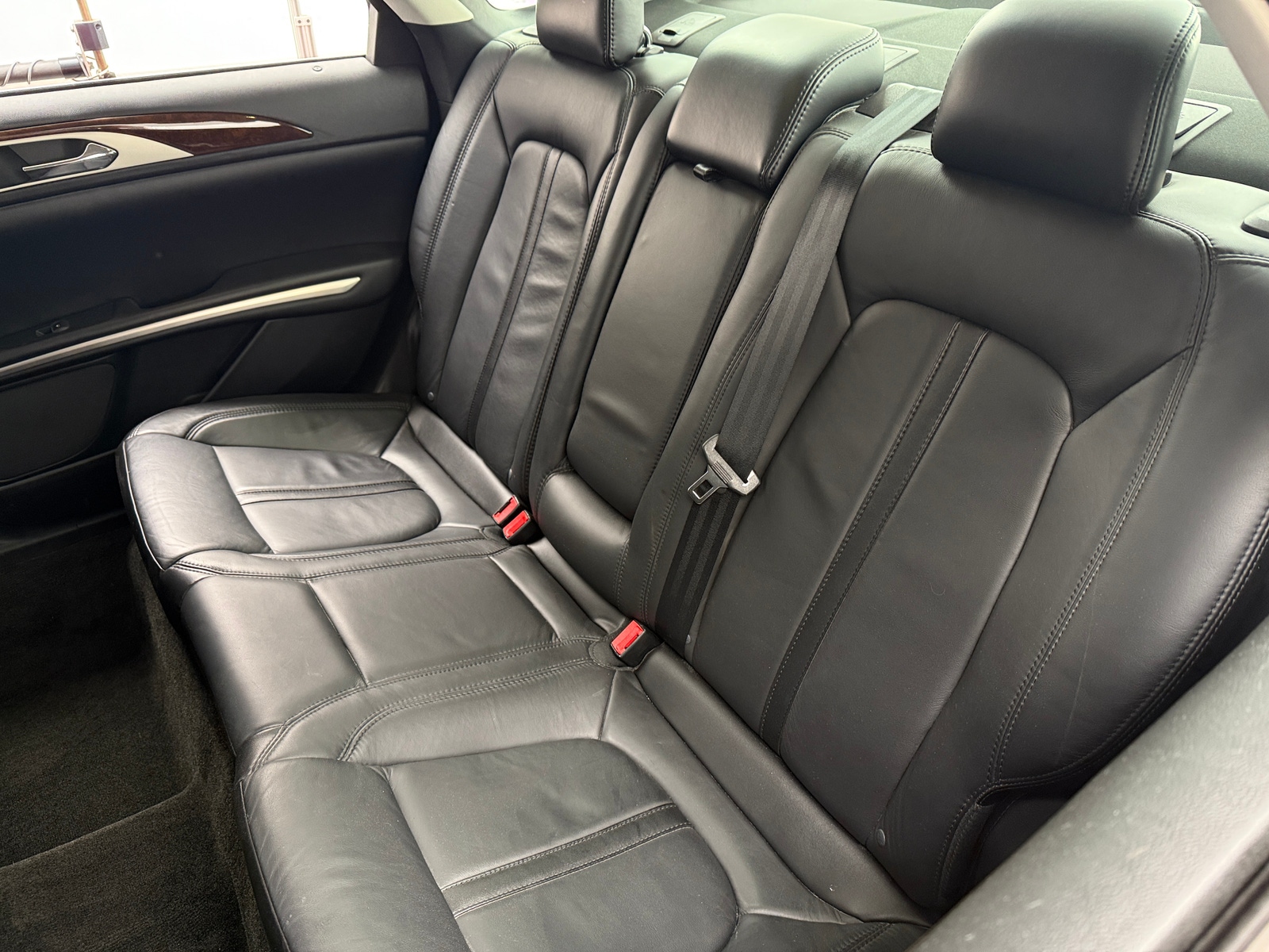 Thumbnail: 2016 Lincoln MKZ - 5
