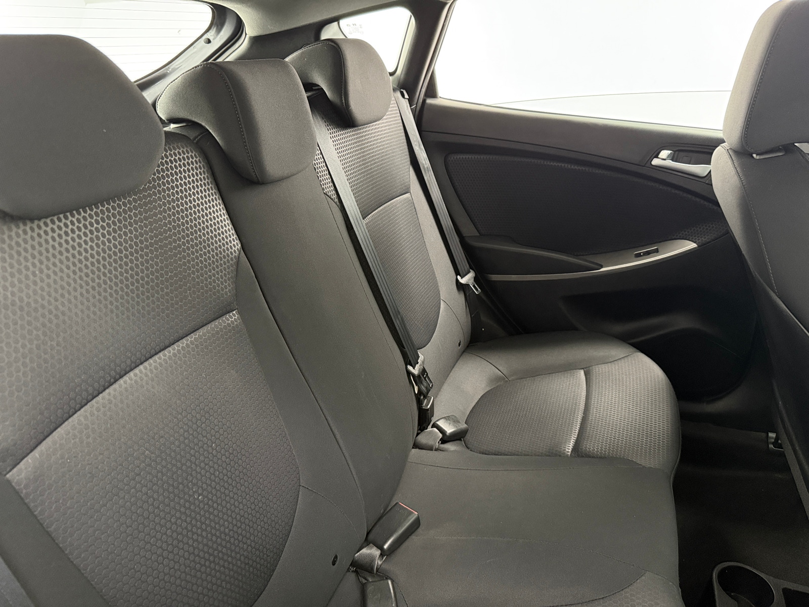 Thumbnail: 2015 Hyundai Accent - 6