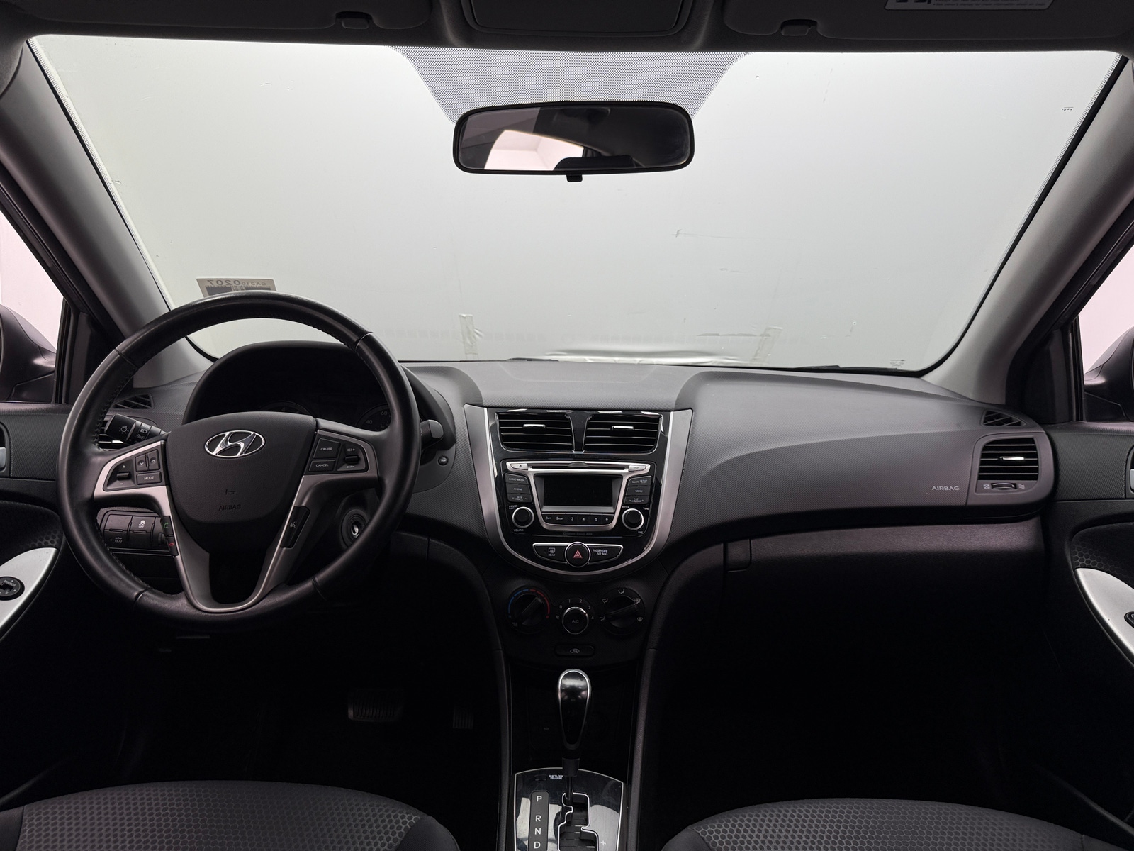 Thumbnail: 2015 Hyundai Accent - 3
