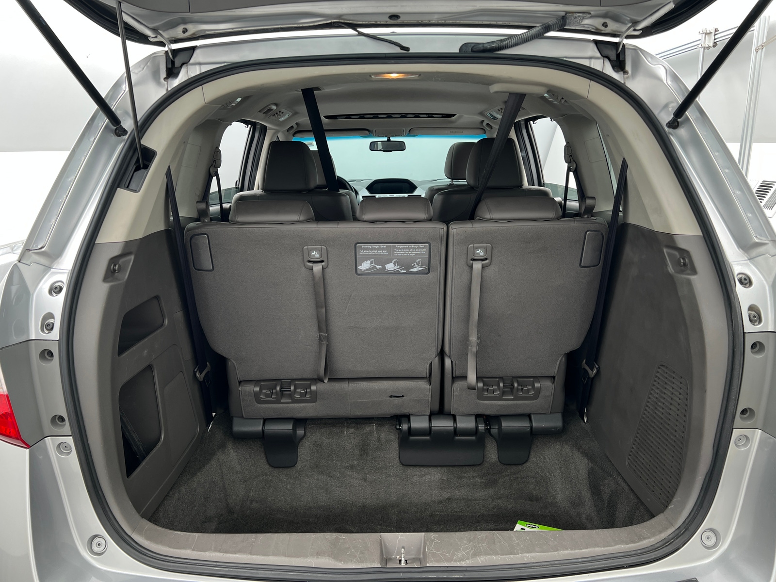 Thumbnail: 2012 Honda Odyssey - 6