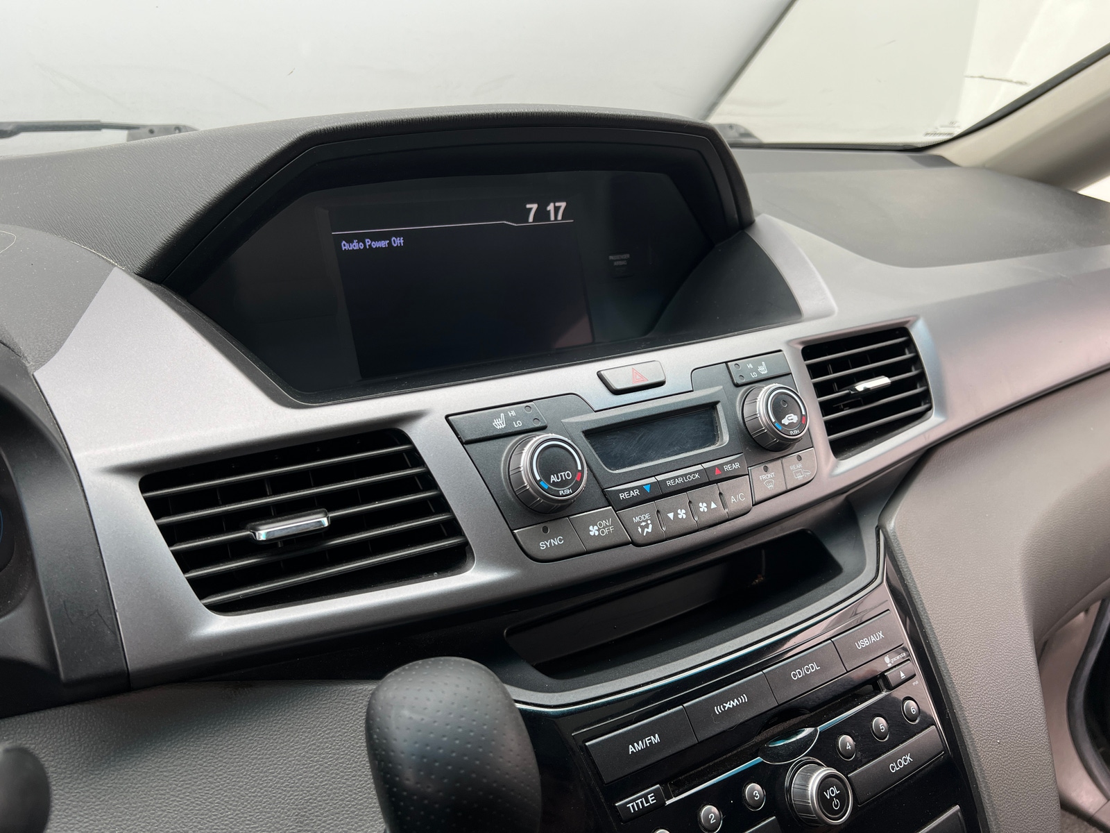 Thumbnail: 2012 Honda Odyssey - 3