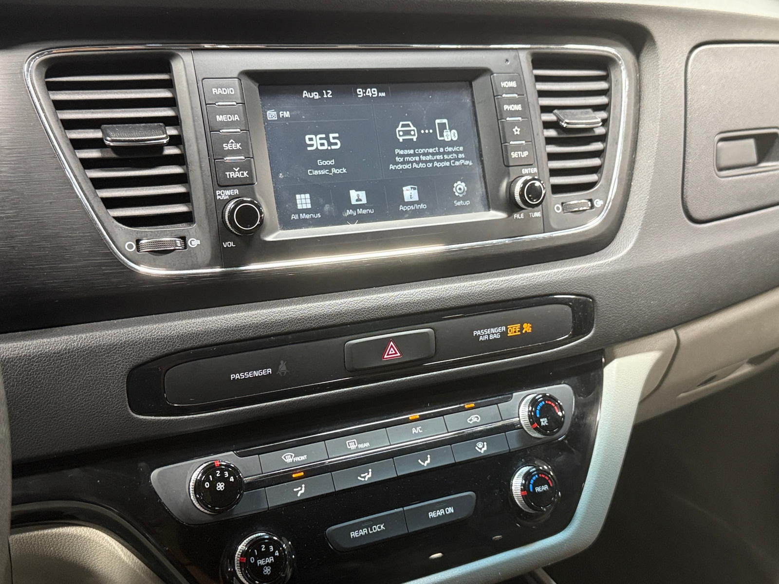 Thumbnail: 2021 Kia Sedona - 4